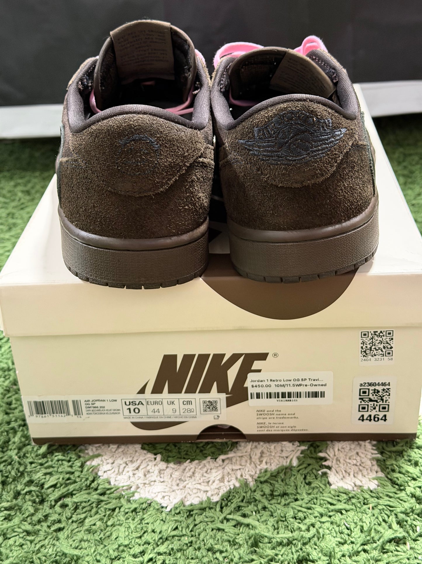 Jordan 1 Retro Low OG SP Travis Scott Velvet Brown