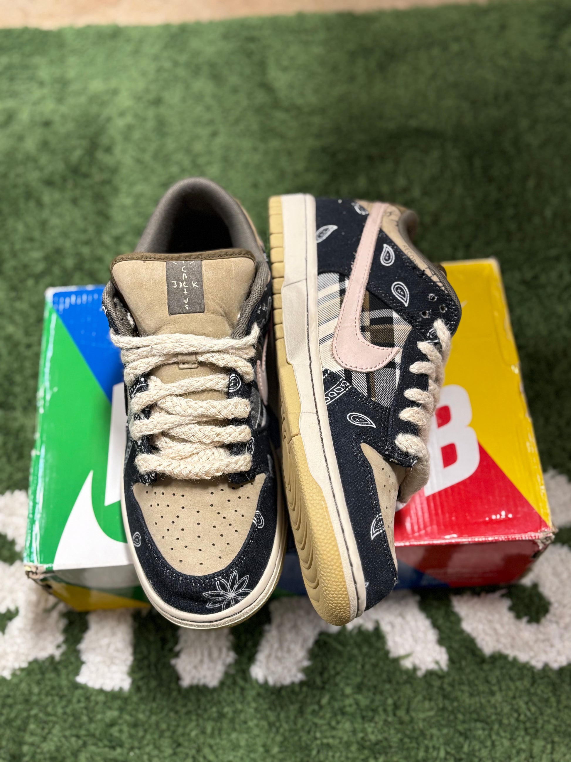 Nike SB Dunk Low Travis Scott