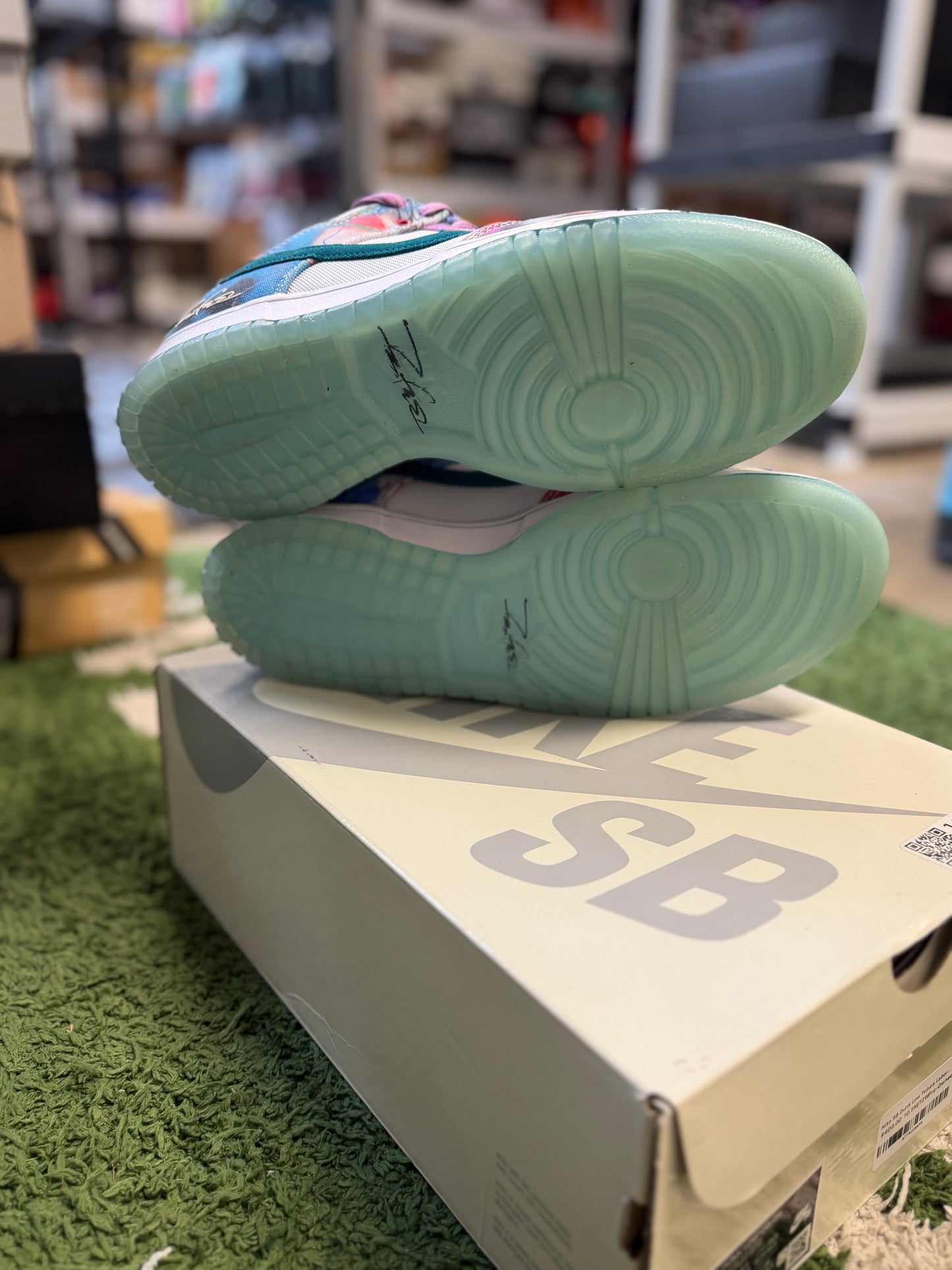 Nike SB Dunk Low Futura Laboratories Bleached Aqua