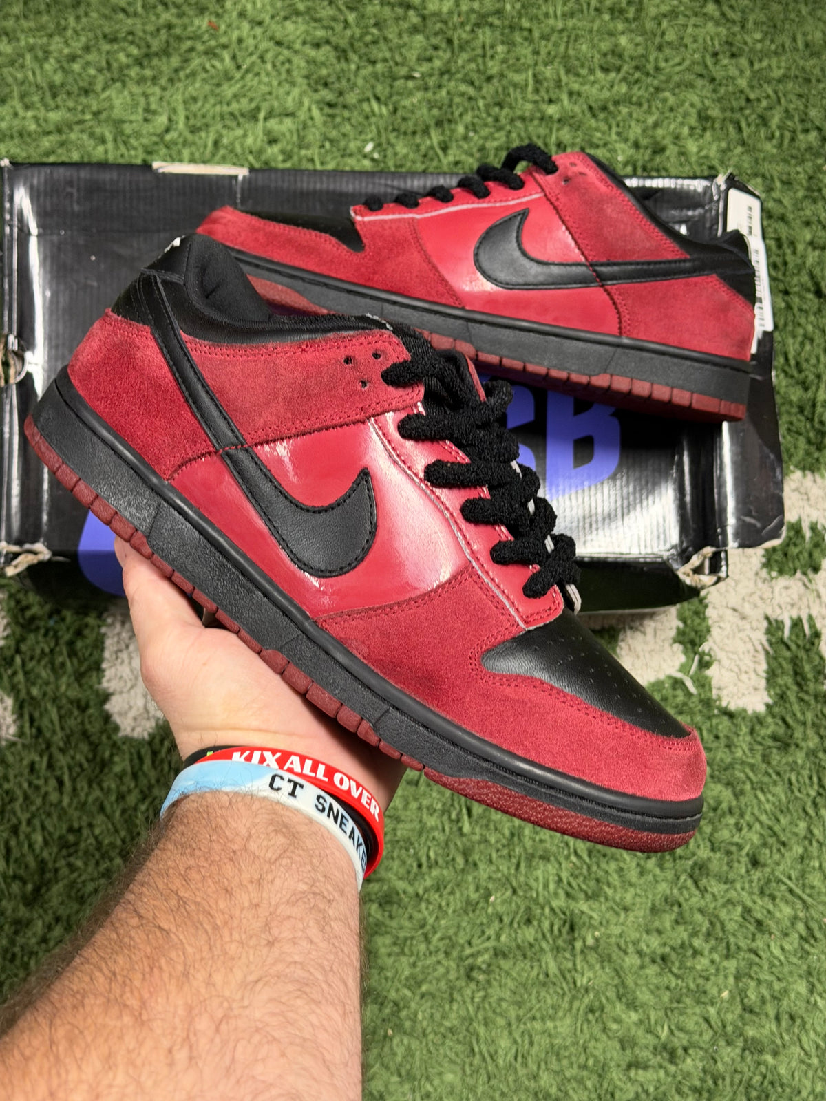 Nike SB Dunk Low Milli Vanilli