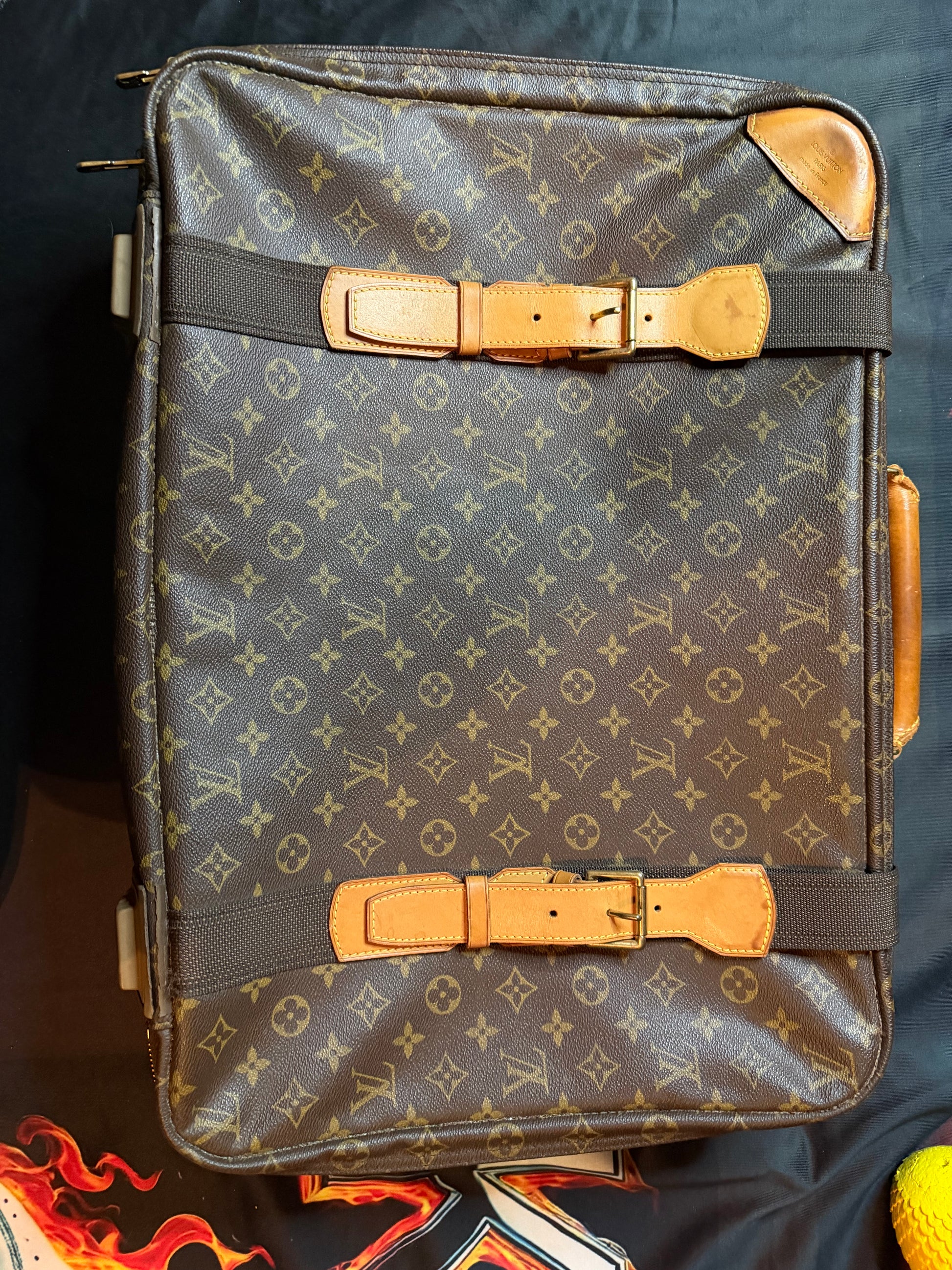 LOUIS VUITTION MONOGRAM SATELITE 53 SUITCASE