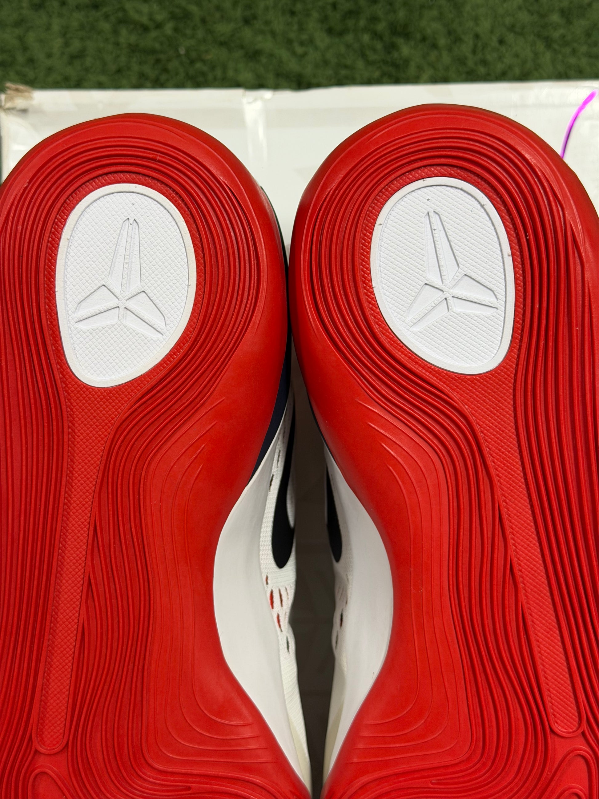 NIKE KOBE 9 USA PE (PROMO SAMPLE) (1 OF 1)