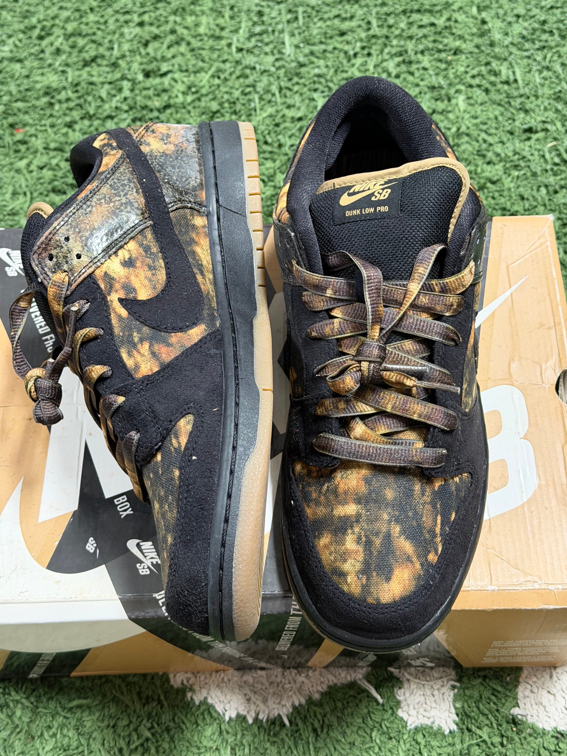 Nike SB Dunk Low Pushead 2