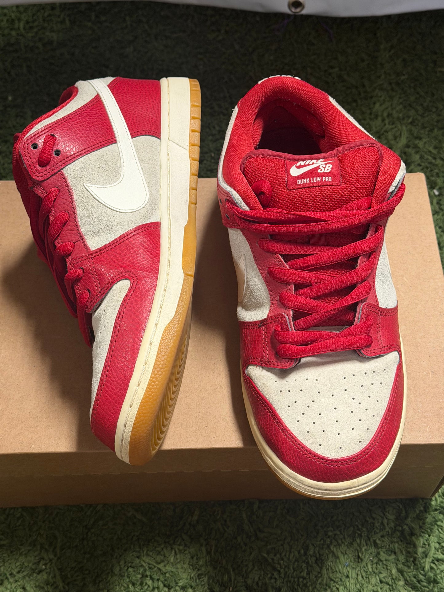 Nike SB Dunk Low Valentine's Day (2015)
