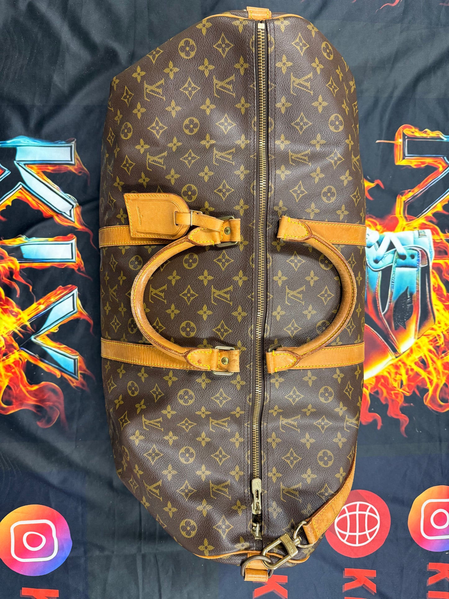 LOUIS VUITTON 60 MONOGRAM DUFFLE