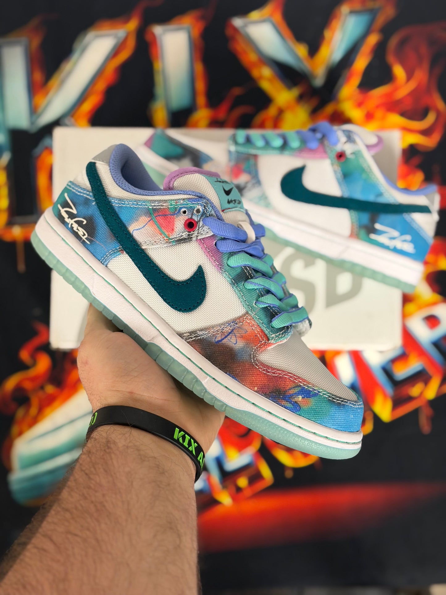 Nike SB Dunk Low Futura Laboratories Bleached Aqua