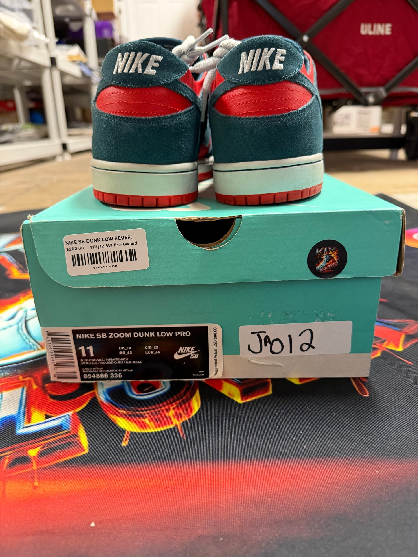 NIKE SB DUNK LOW REVERSE SHARK