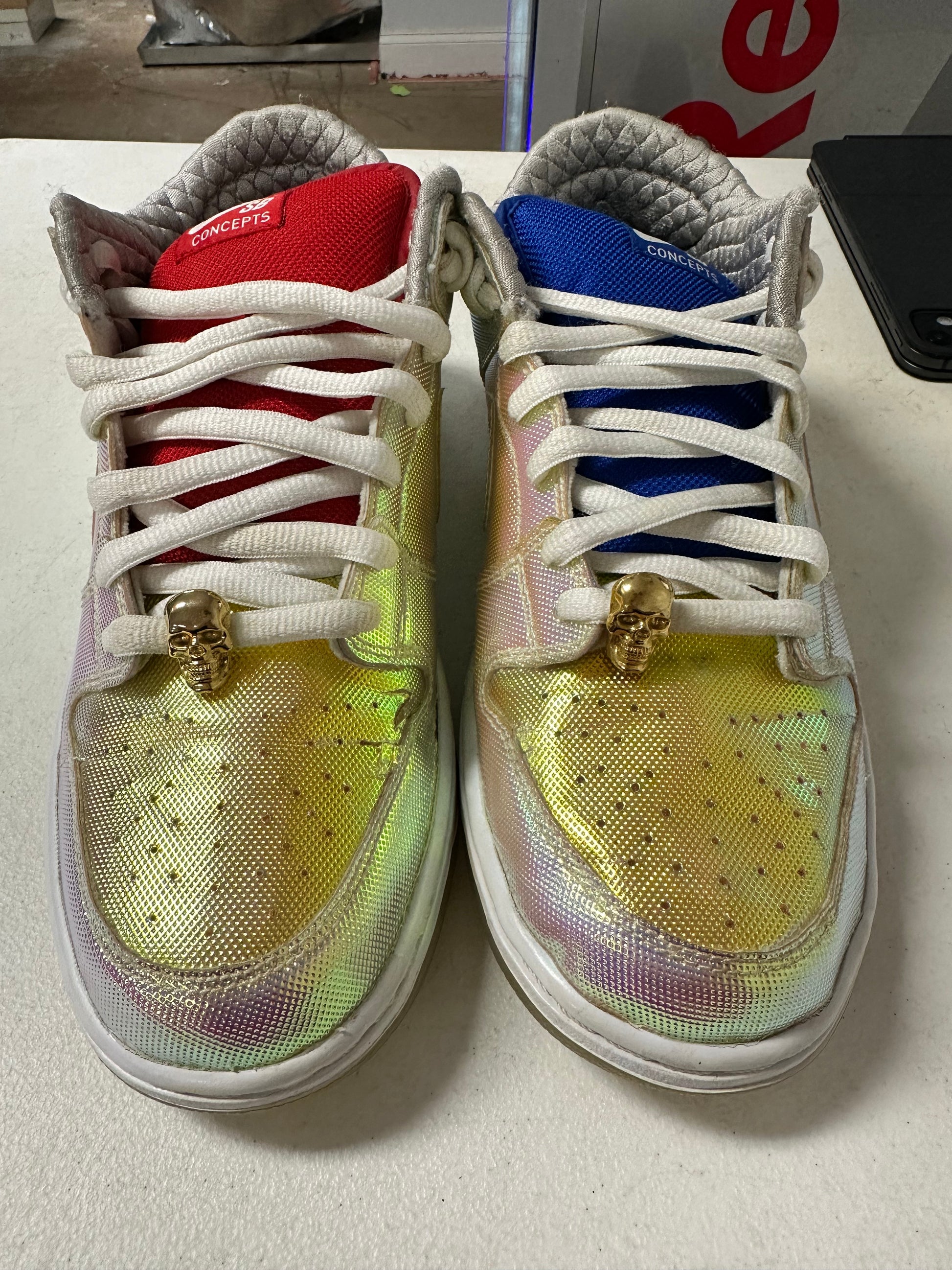 NIKE SB DUNK LOW HOLY GRAIL SPECIAL BOX