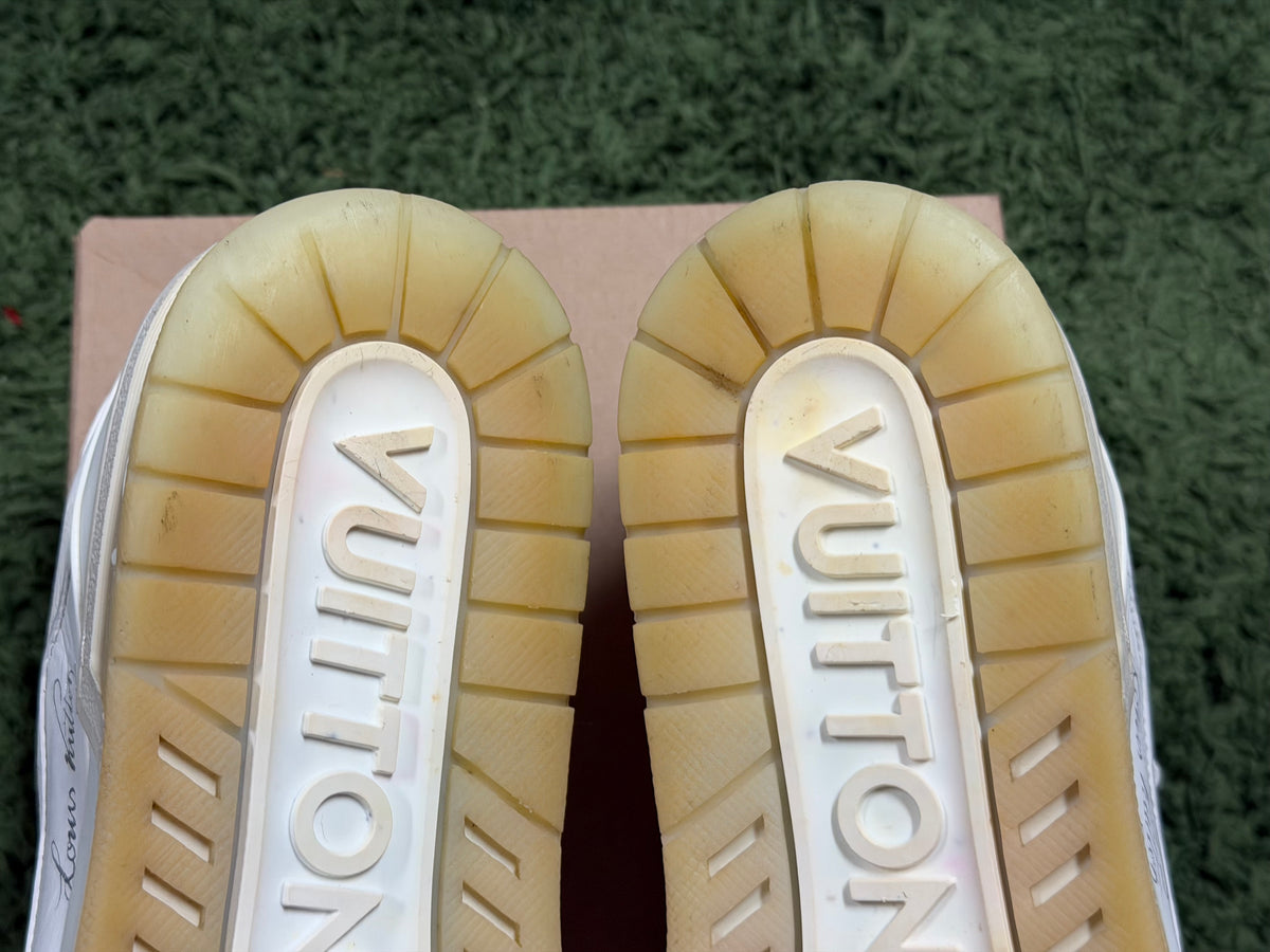 LOUIS VUITTON TRAINER WHITE