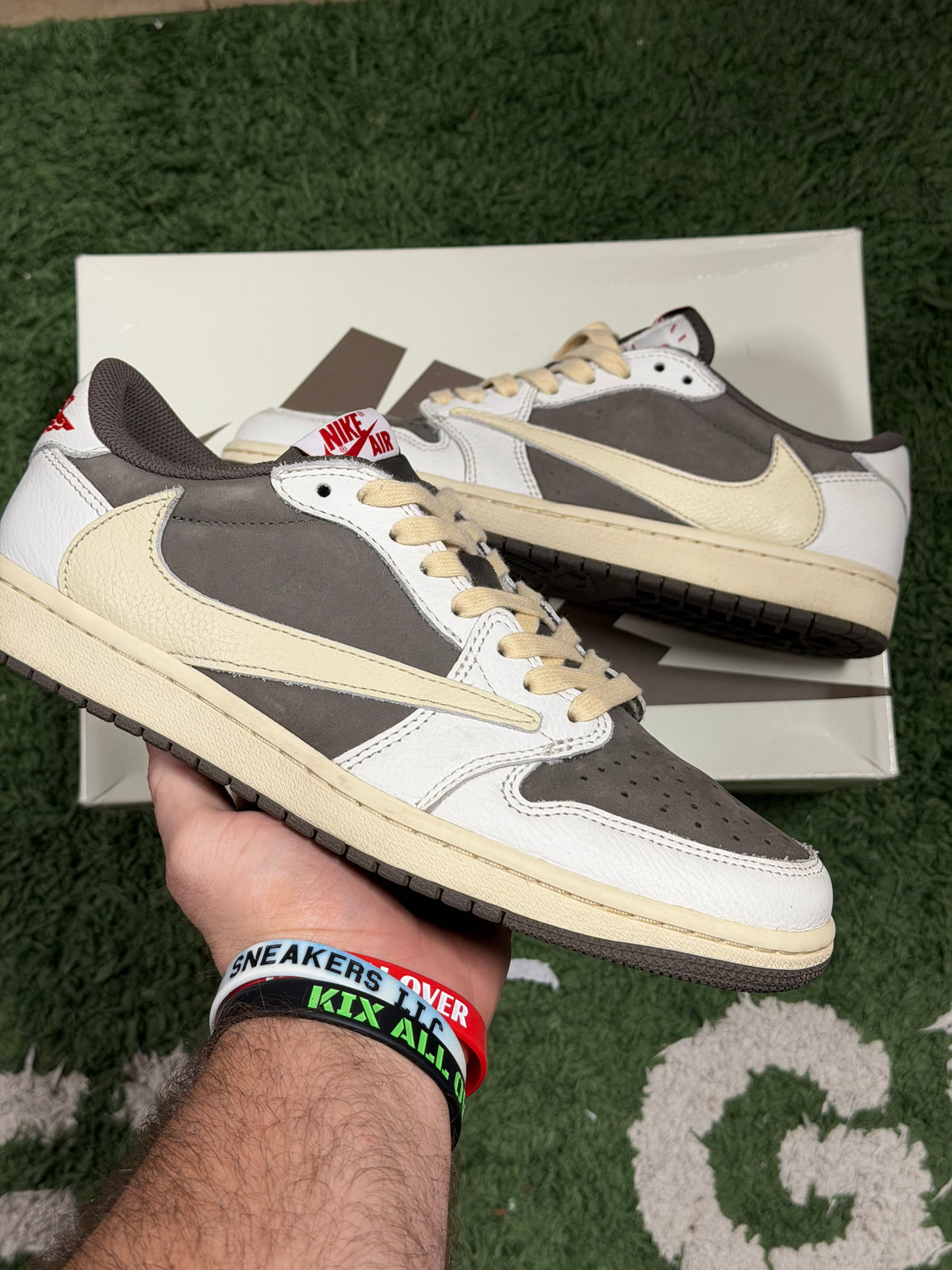 Jordan 1 Retro Low OG SP Travis Scott Reverse Mocha