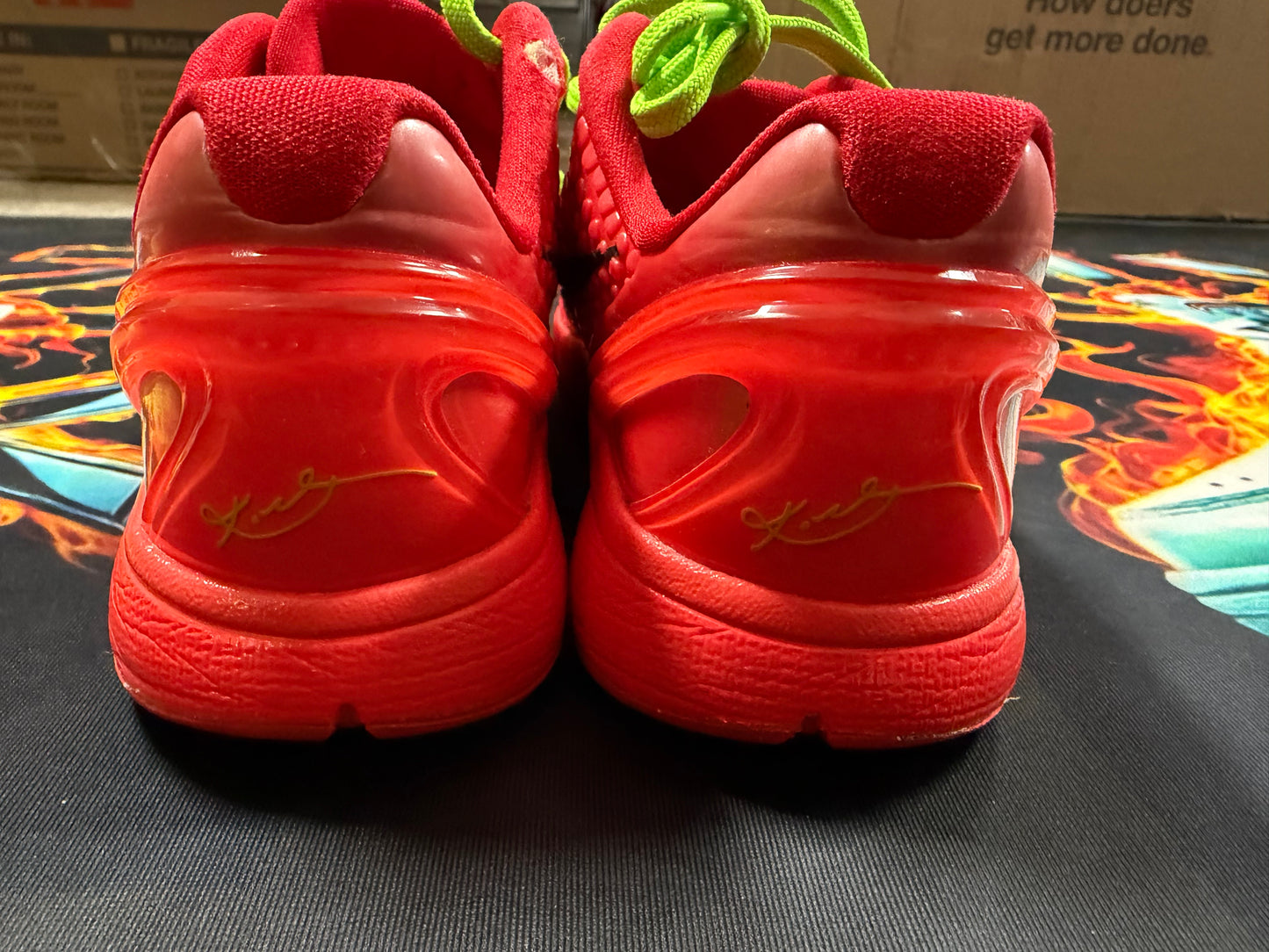 NIKE KOBE 6 PROTRO REVERSE GRINCH (GS)