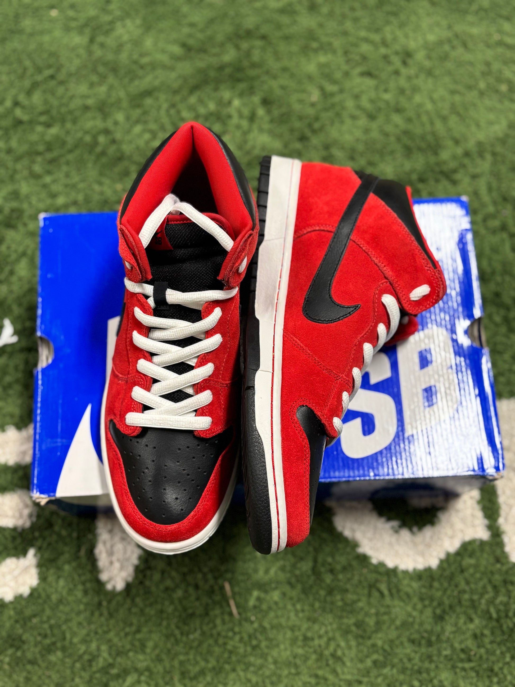 NIKE SB MID SPORT RED BLACK