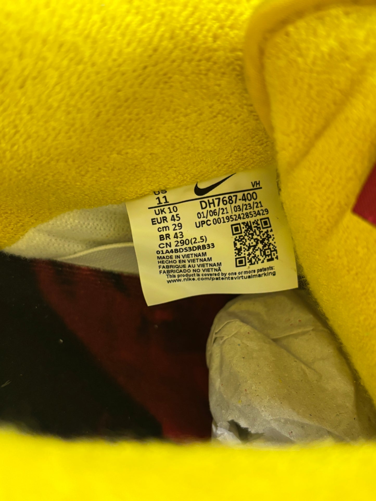 Nike SB Dunk Low FTC Lagoon Pulse