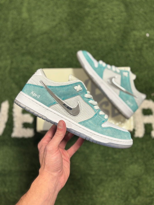 Nike SB Dunk Low April Skateboards