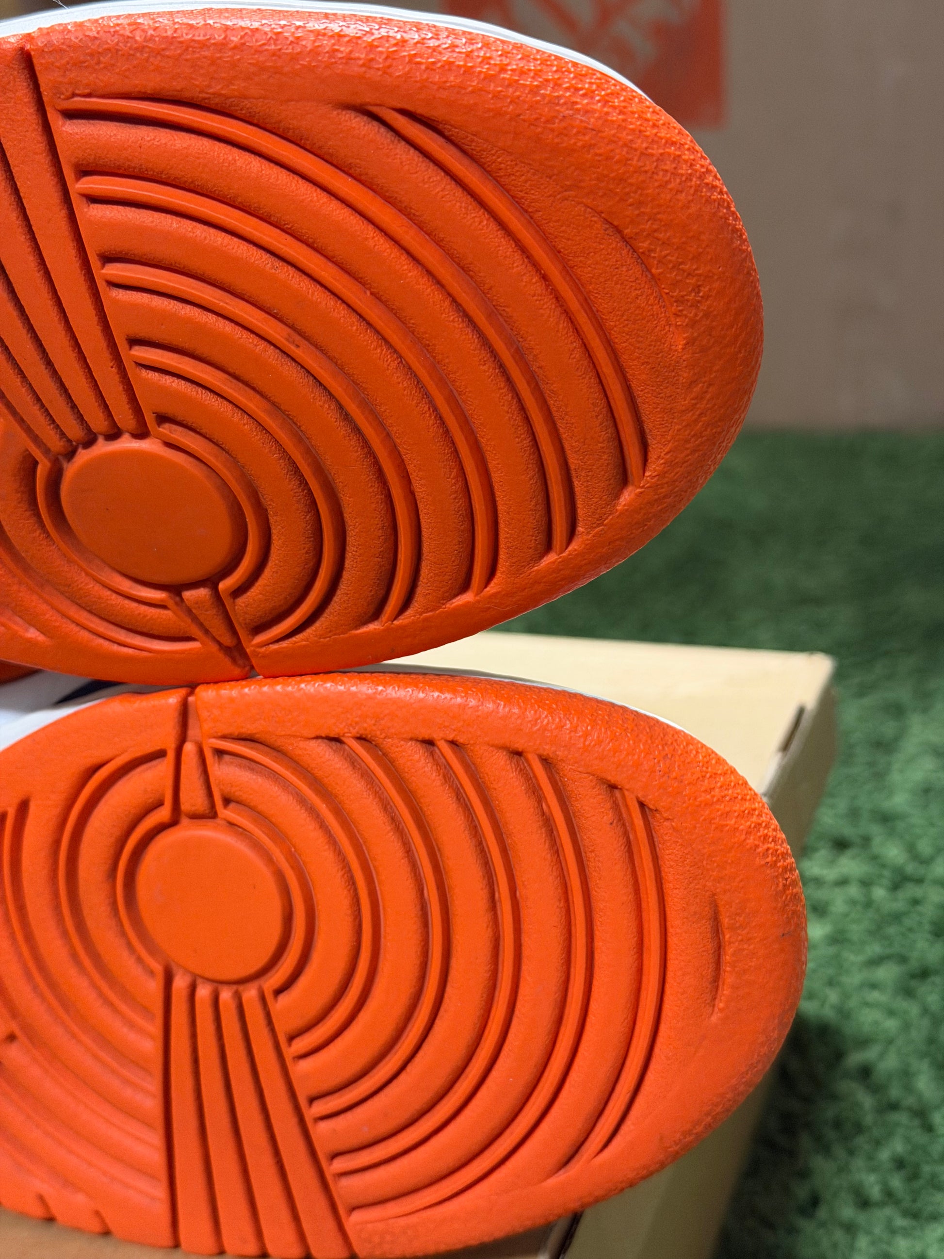 Nike SB Dunk Low Broncos