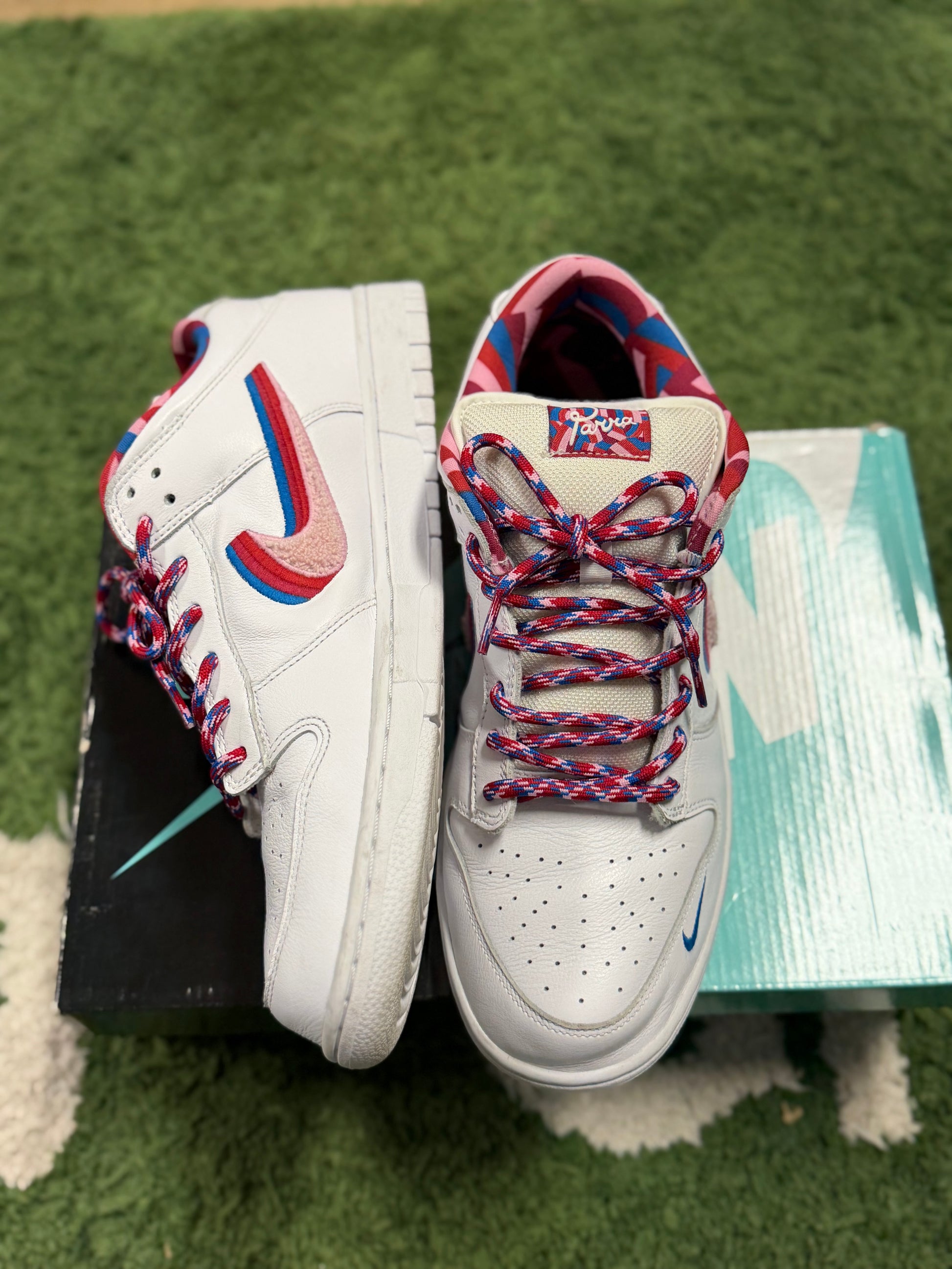 Nike SB Dunk Low Parra