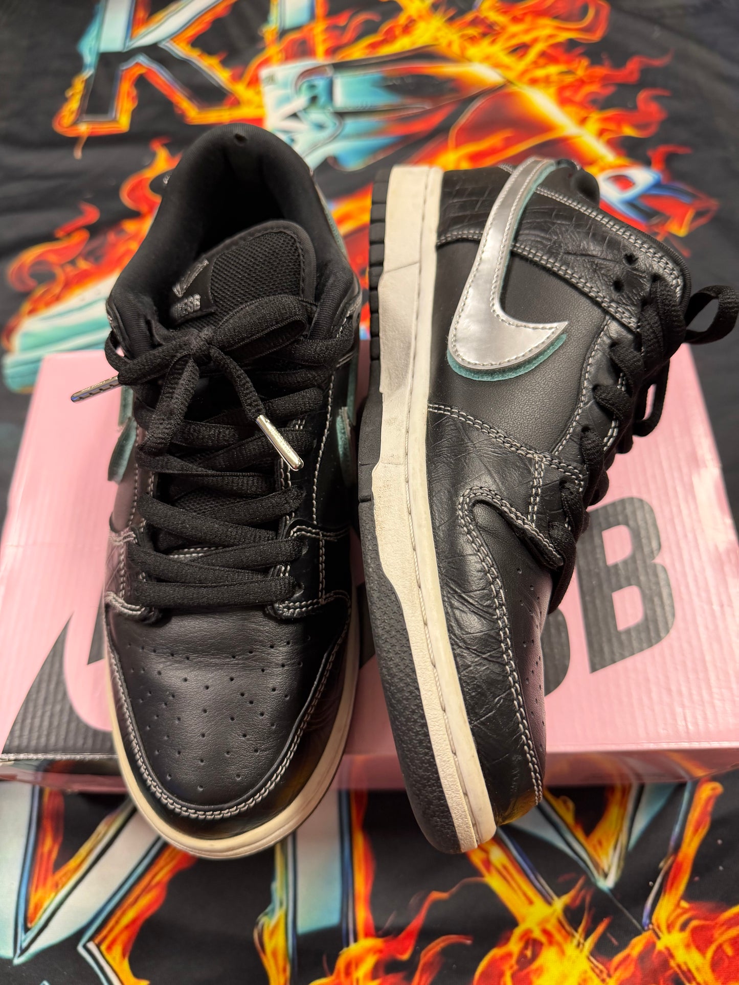 Nike SB Dunk Low Diamond Supply Co. Black Diamond