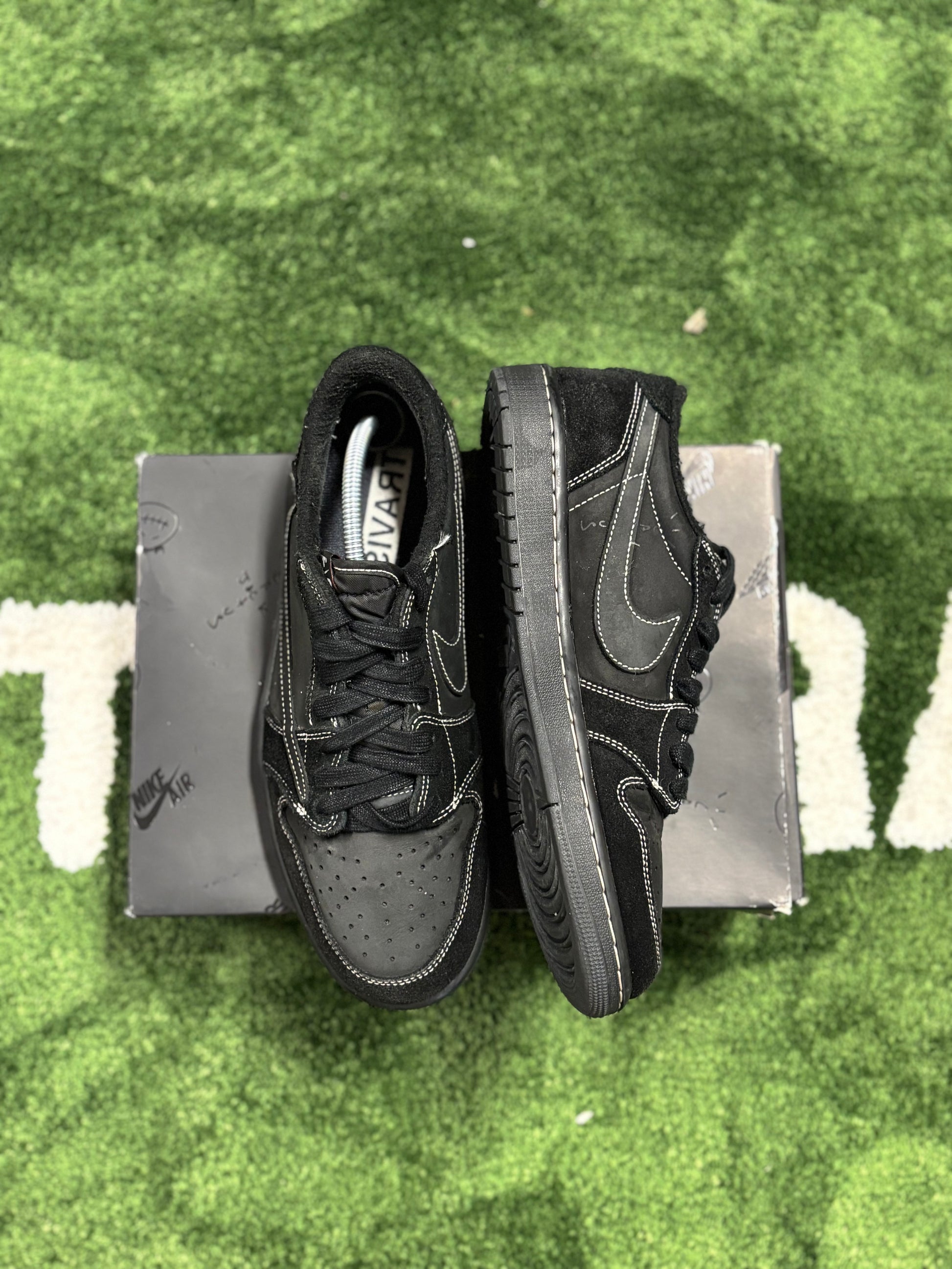 Jordan 1 Retro Low OG SP Travis Scott Black Phantom