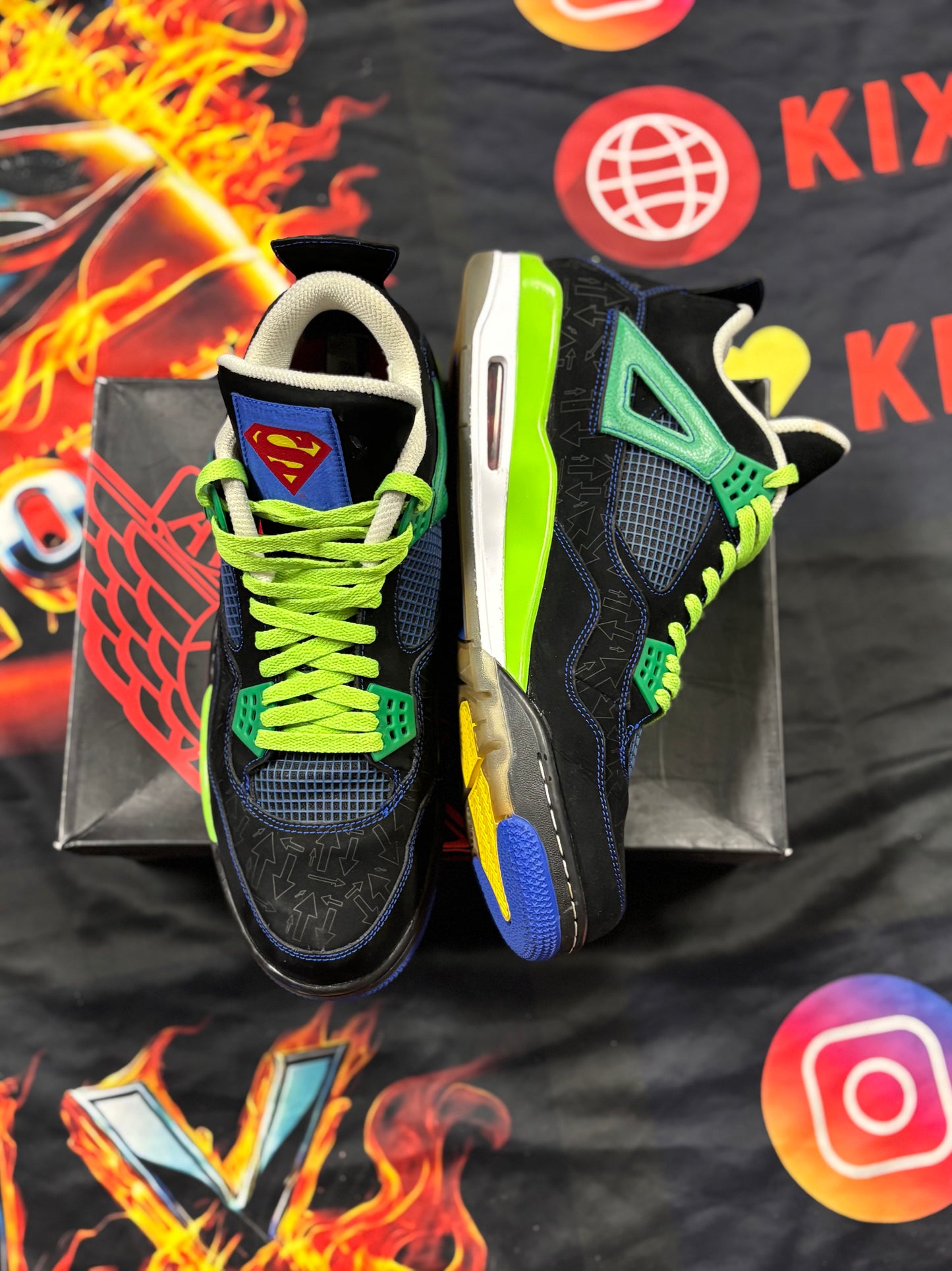 Jordan 4 Retro Doernbecher