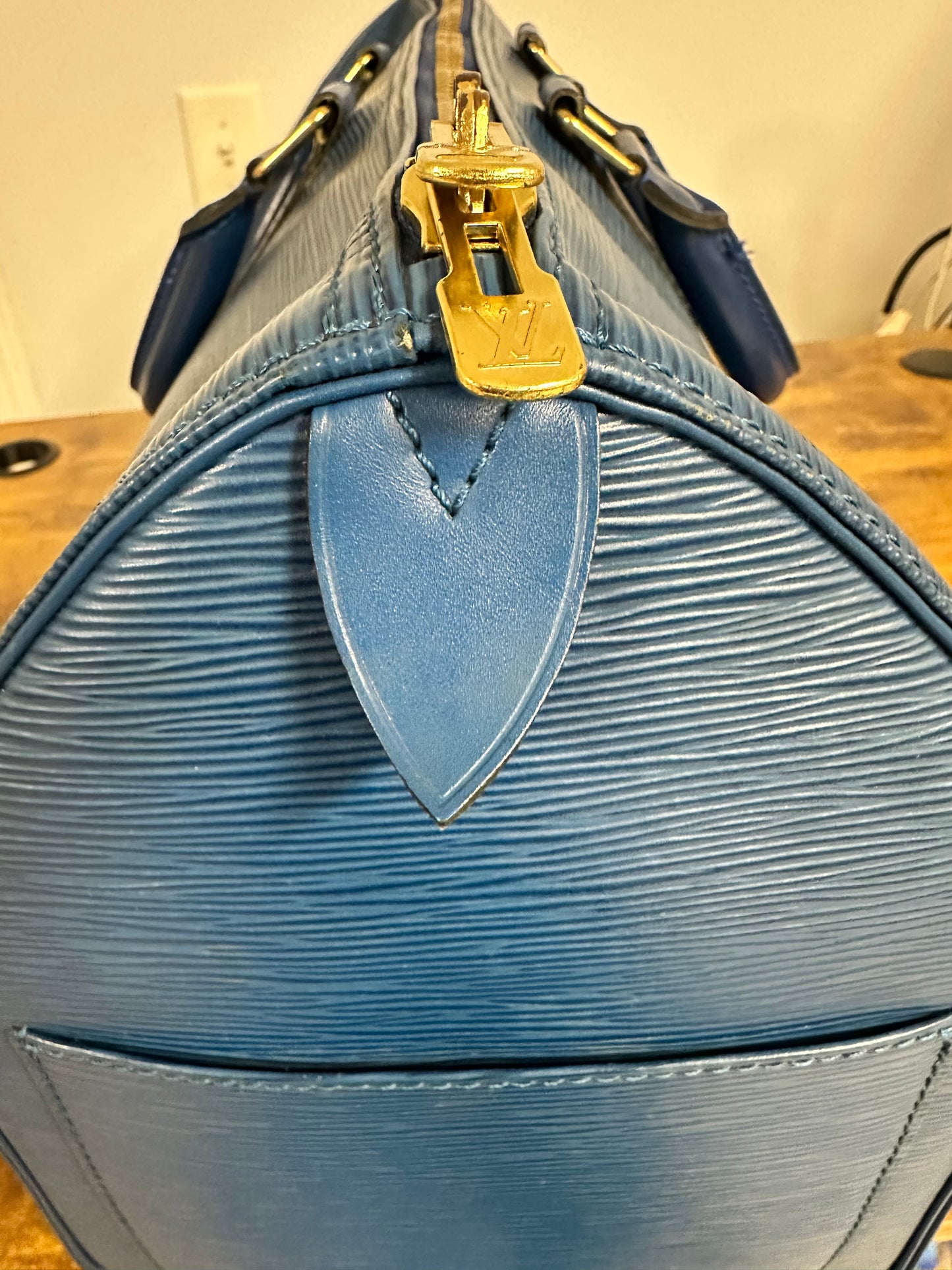 Louis Vuitton Keepall Epi 45 Blue