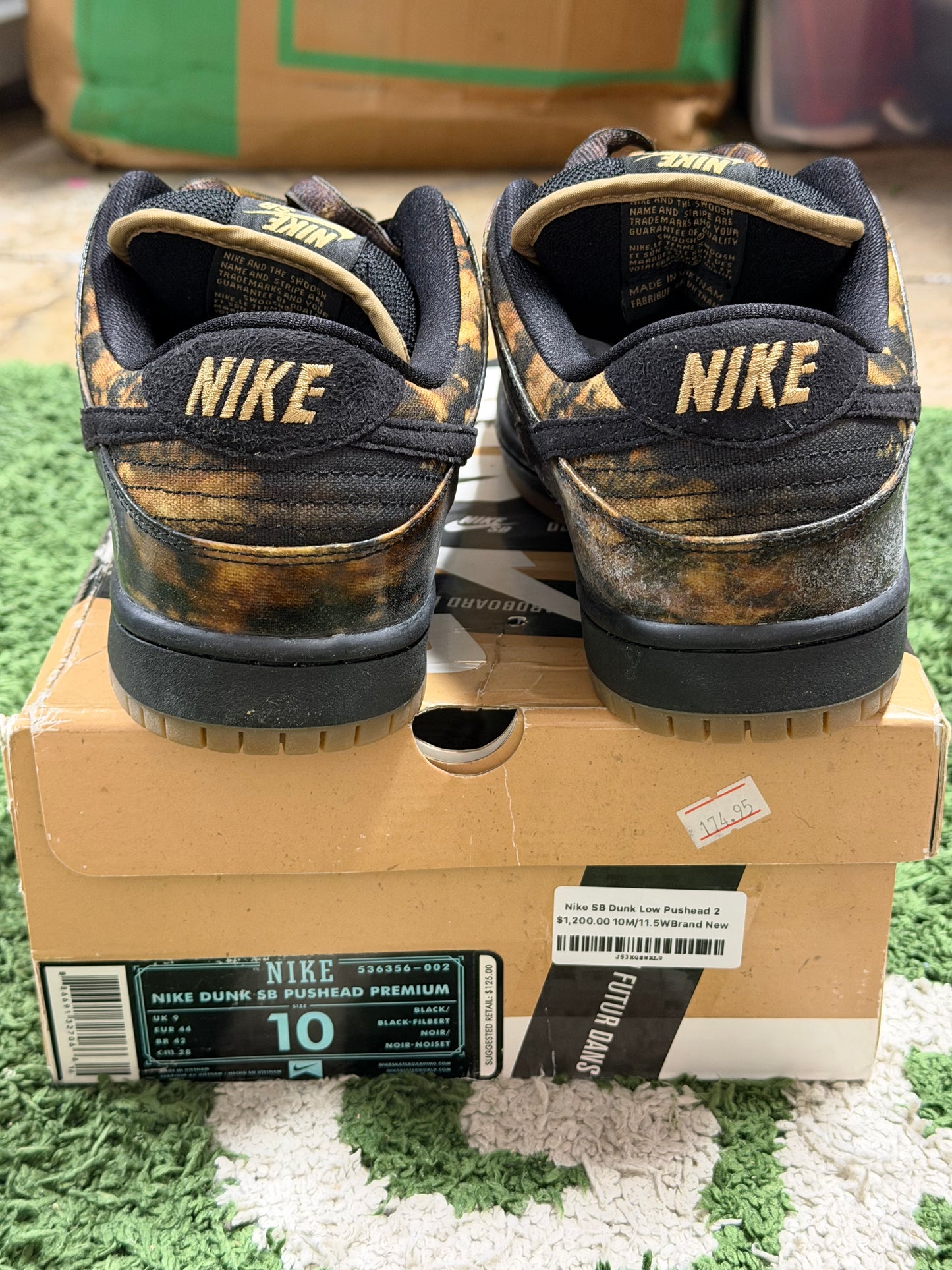 Nike SB Dunk Low Pushead 2