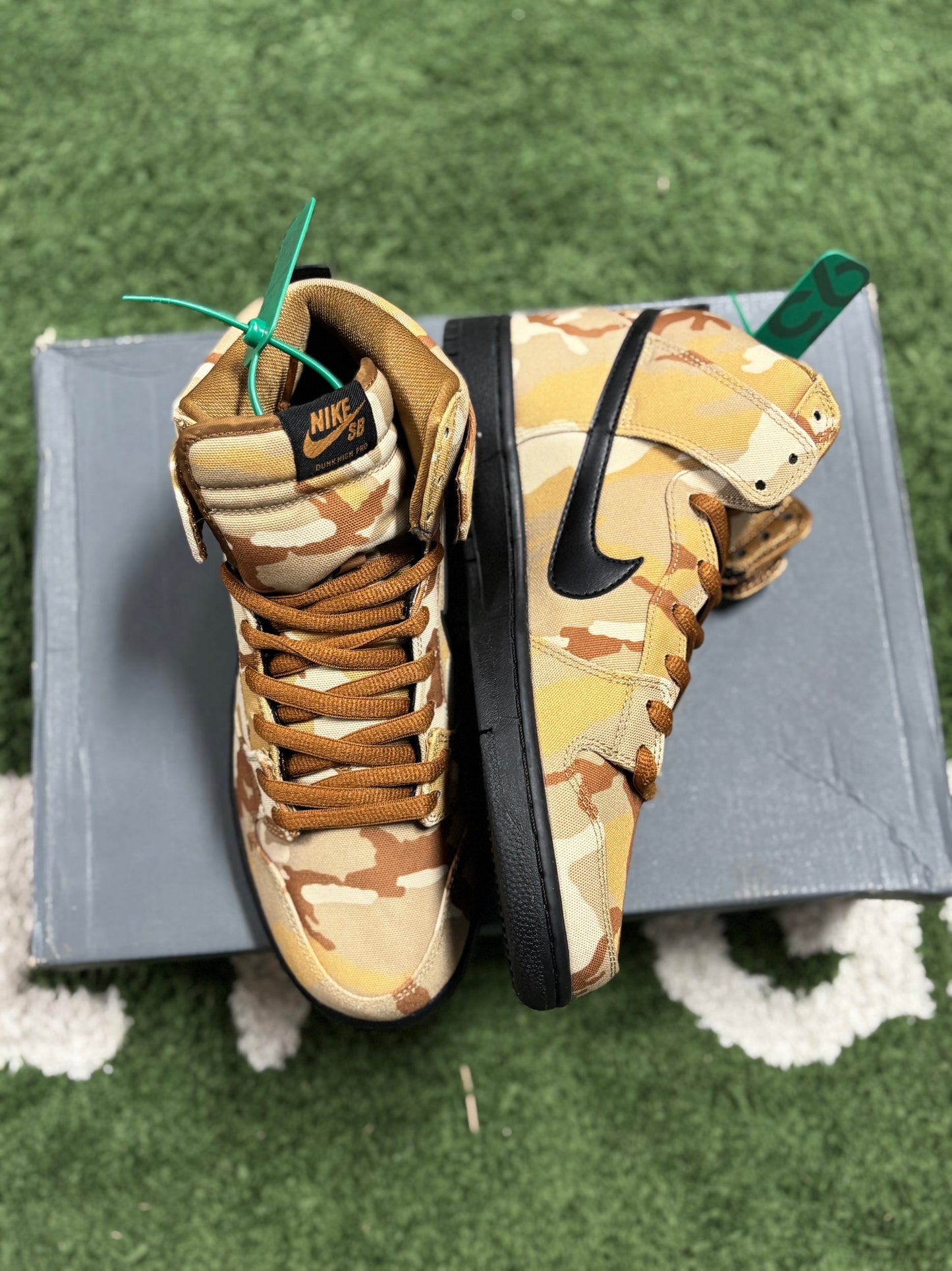 NIKE SB DUNK HIGH DESERT CAMO