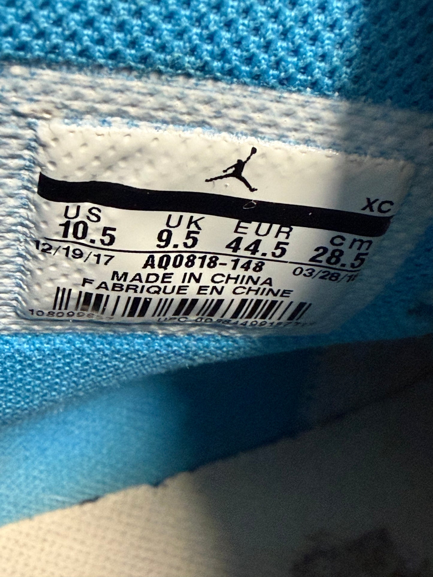 Jordan 1 Retro High Off-White University Blue