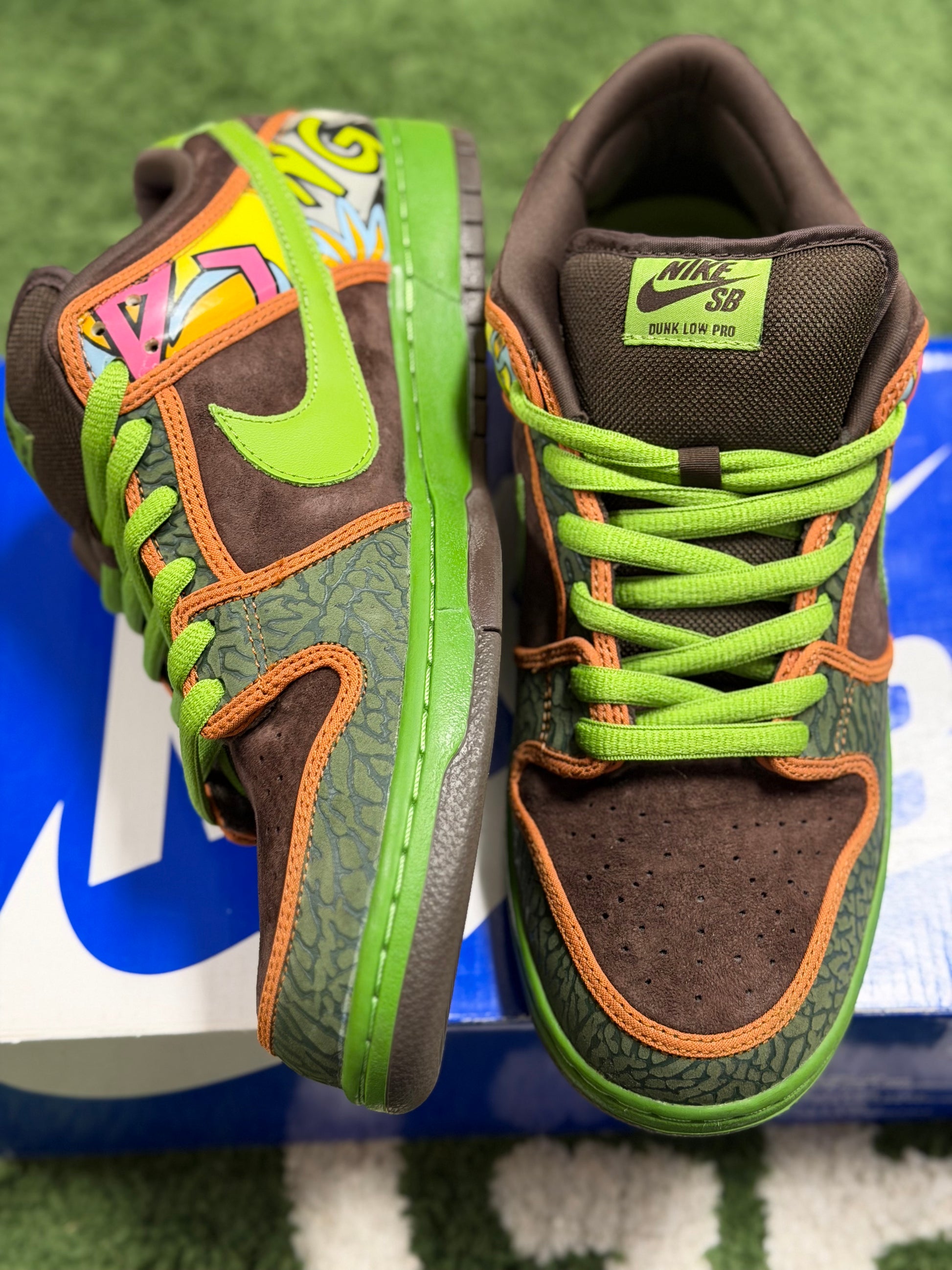 Nike SB Dunk Low De La Soul (2015)