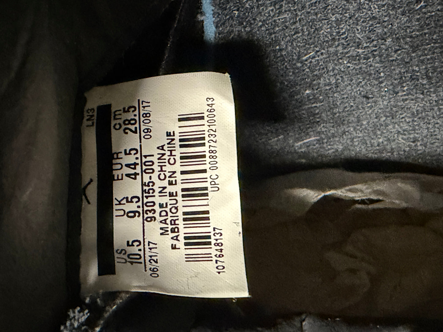 Jordan 4 Retro Kaws Black