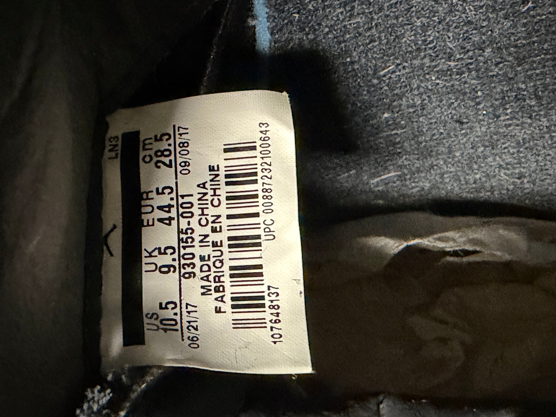 Jordan 4 Retro Kaws Black