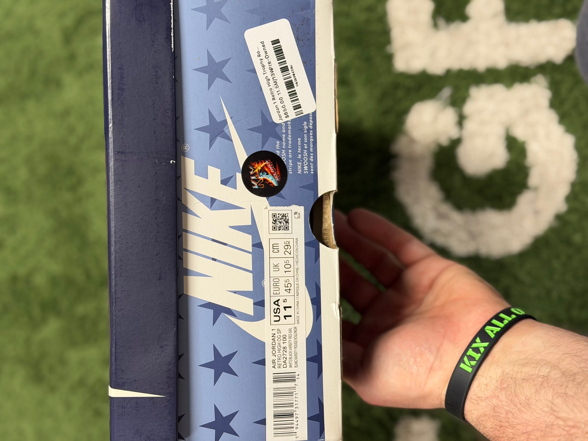 Jordan 1 Retro High Trophy Room Chicago (Friends and Family) (W/ Blue Laces)