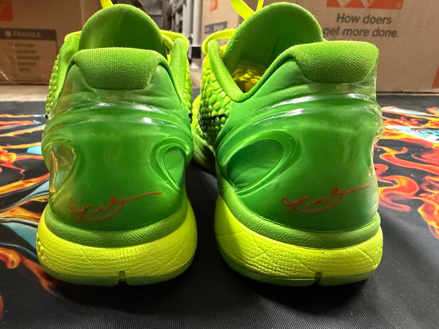 NIKE NKOBE 6 GRINCH