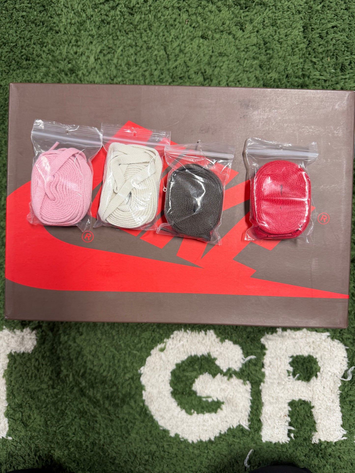 Jordan 1 Retro High OG SP Travis Scott Mocha