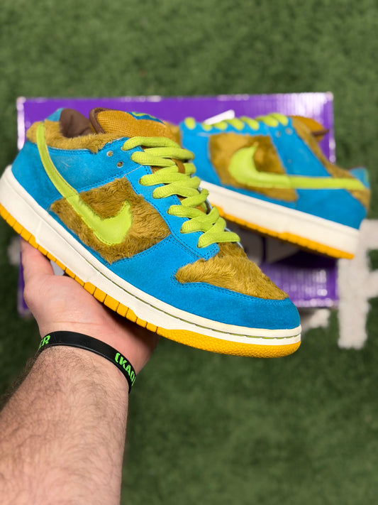 Nike SB Dunk Low Baby Bear