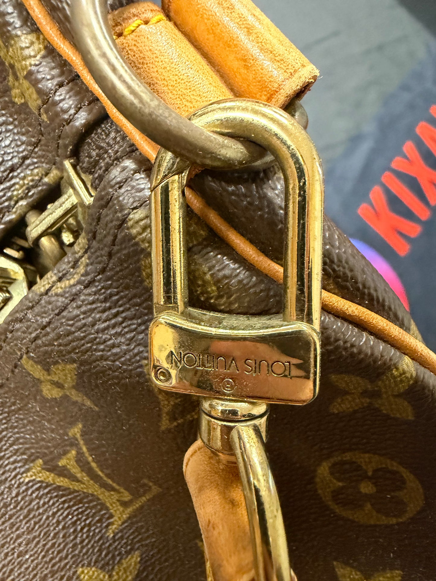 LOUIS VUITTON 60 MONOGRAM DUFFLE