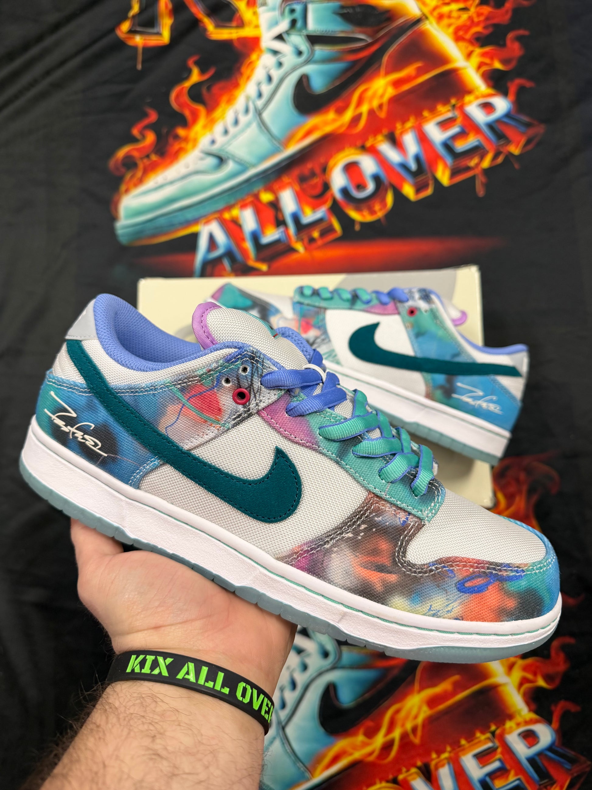 Nike SB Dunk Low Futura Laboratories Bleached Aqua