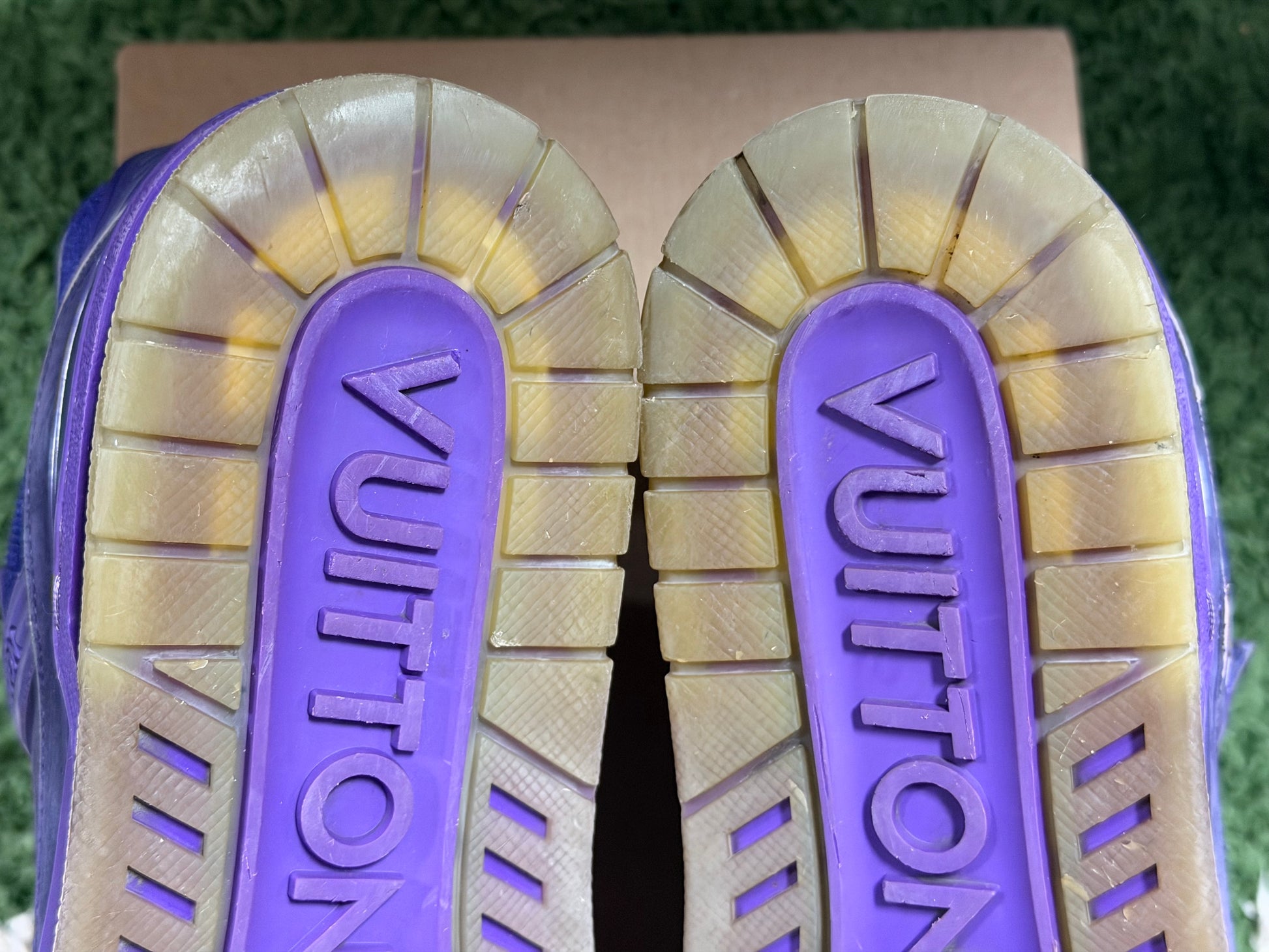 LOUIS VUITTON TRAINER PURPLE (JAPAN EXCLUSIVE)