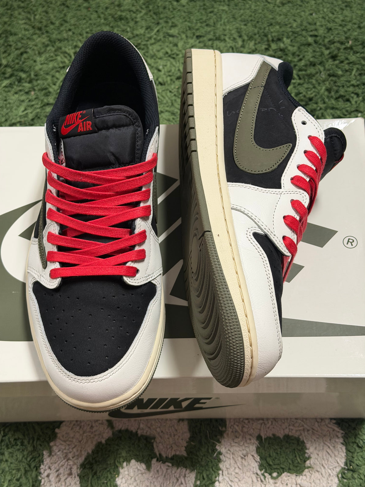 Jordan 1 Retro Low OG SP Travis Scott Olive (Women's)