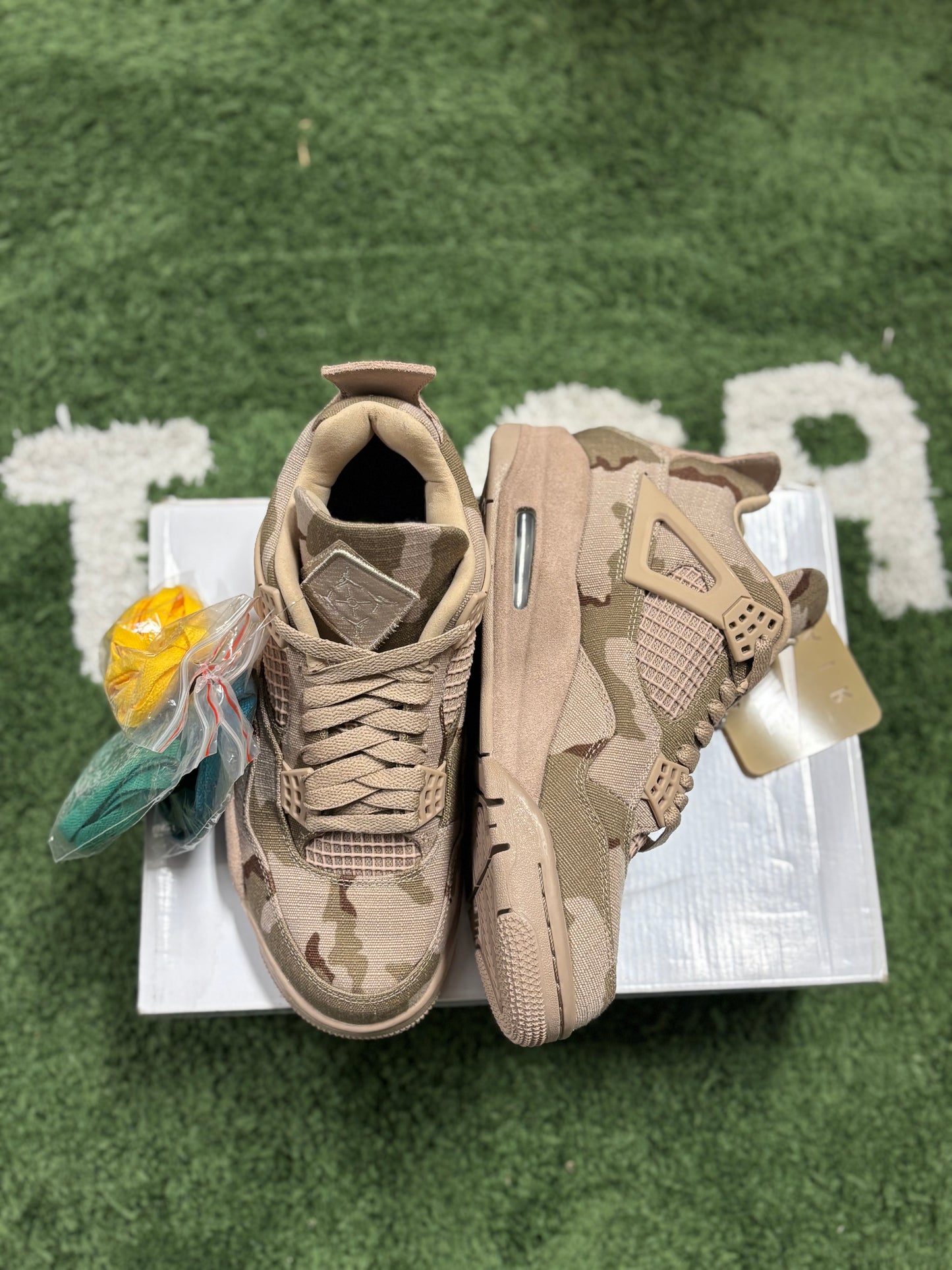 ALEAIL MAY X WMNS AIR JORDAN 4 RETRO SP VETERANS DAY