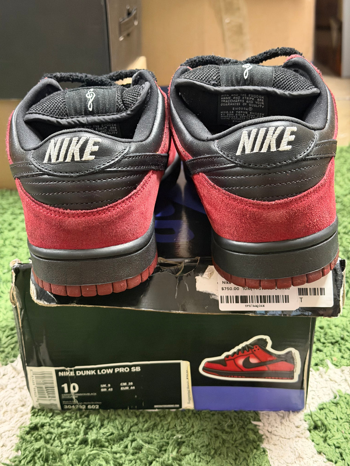 Nike SB Dunk Low Milli Vanilli
