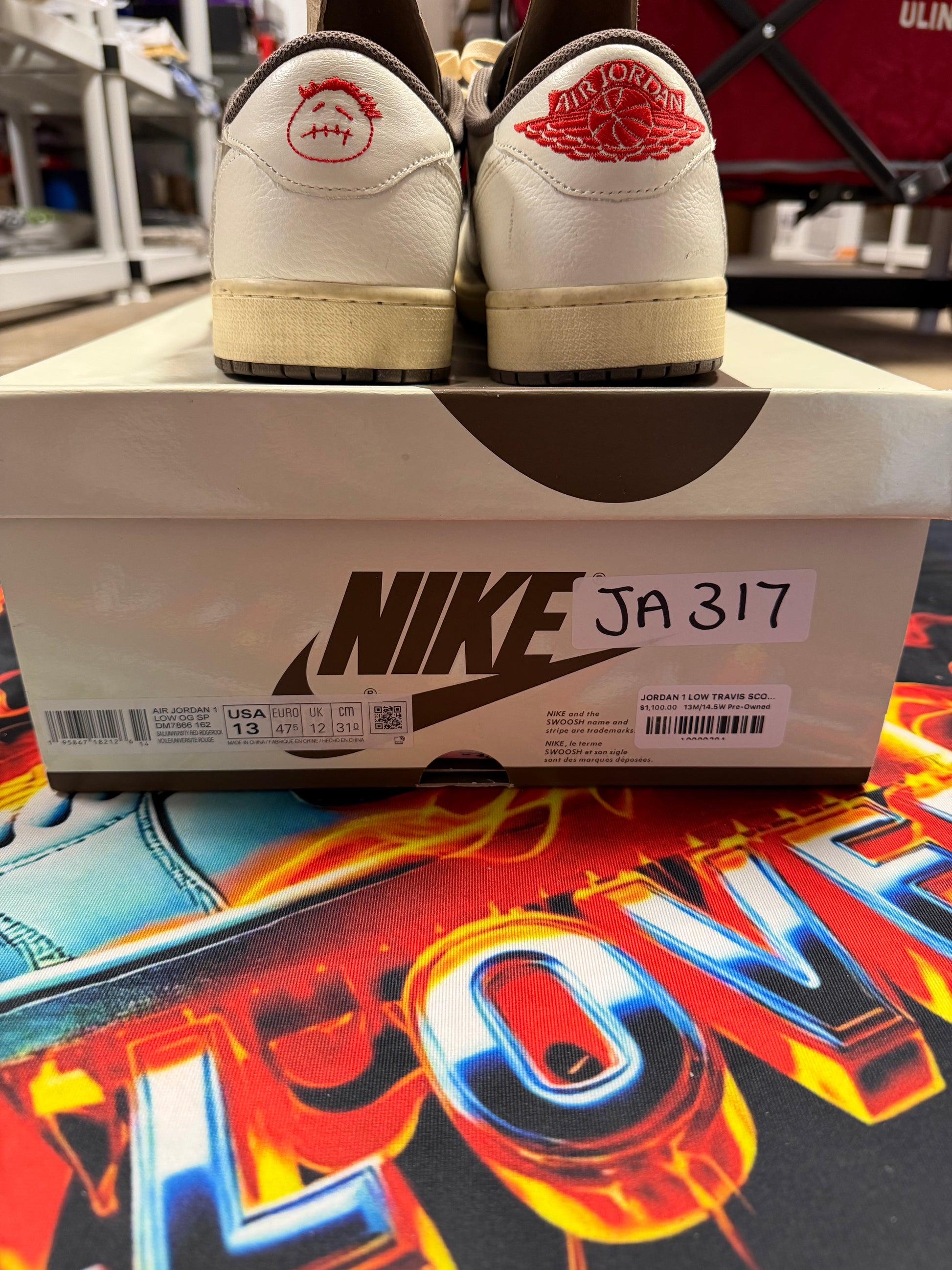 JORDAN 1 LOW TRAVIS SCOTT REVERSE MOCHA
