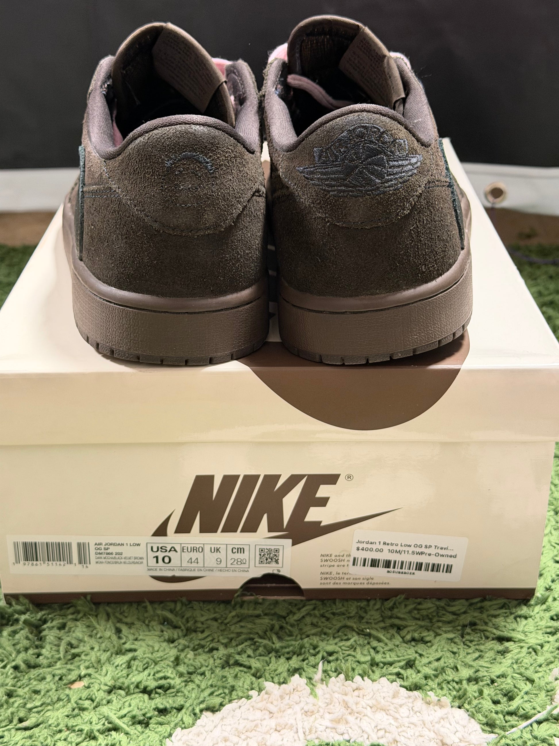 Jordan 1 Retro Low OG SP Travis Scott Velvet Brown
