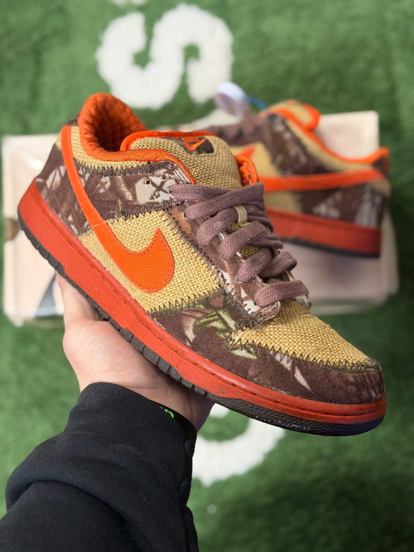 Nike SB Dunk Low Reese Forbes Hunter