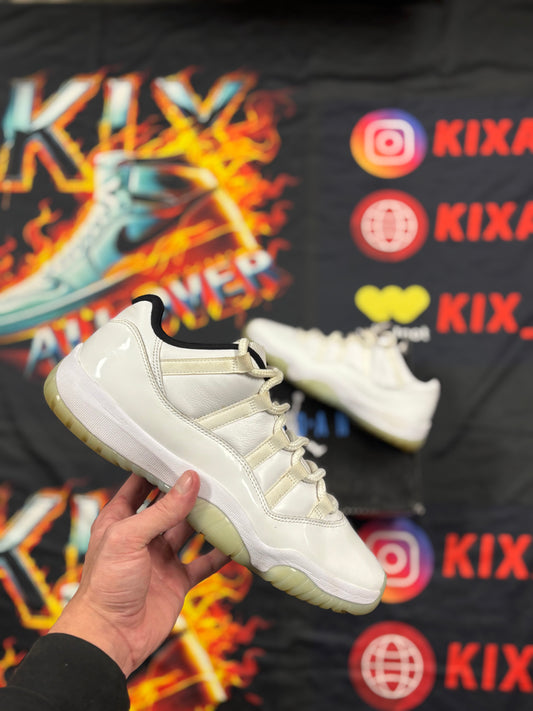 Jordan 11 Retro Low Legend Blue