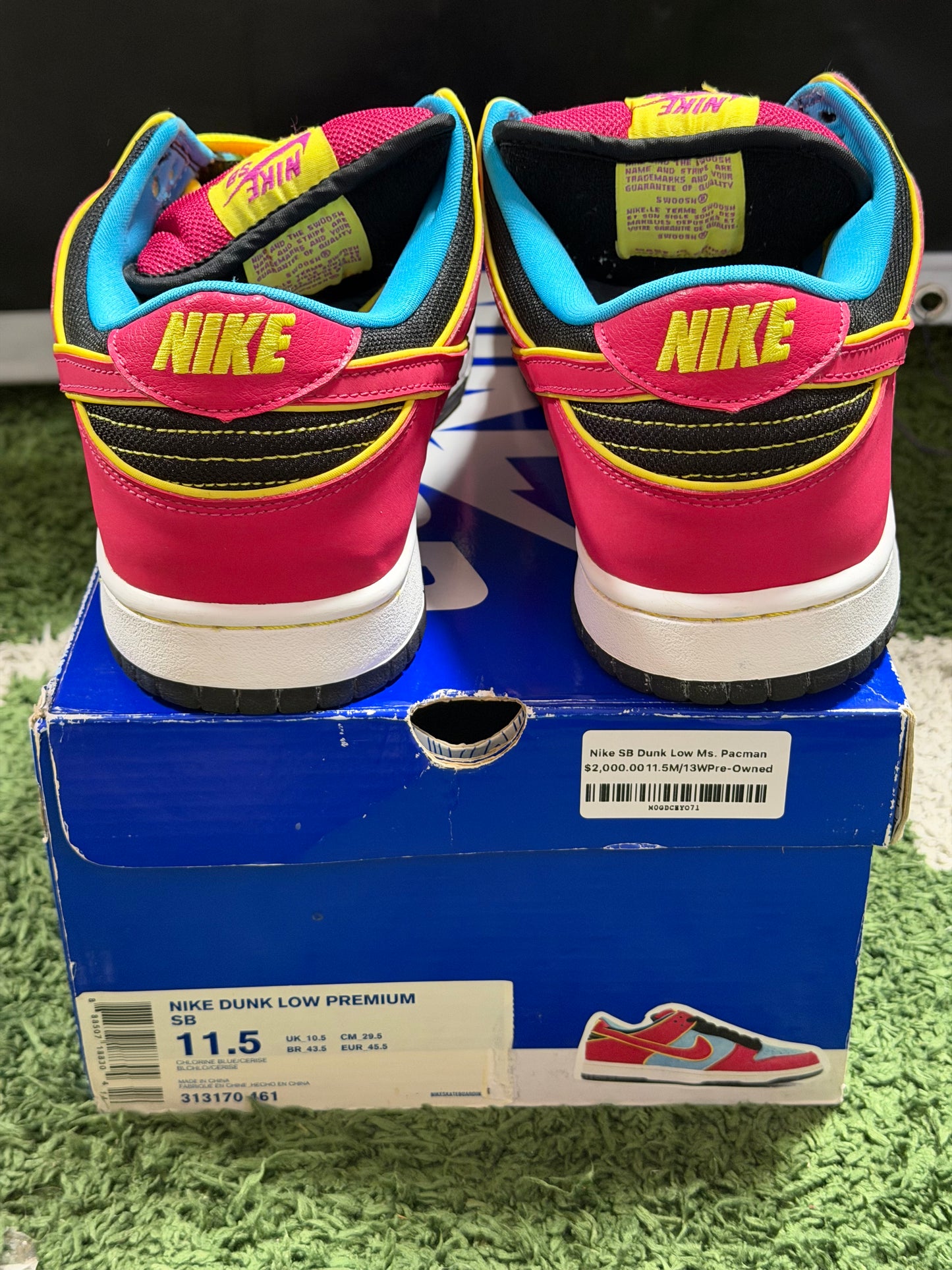 Nike SB Dunk Low Ms. Pacman