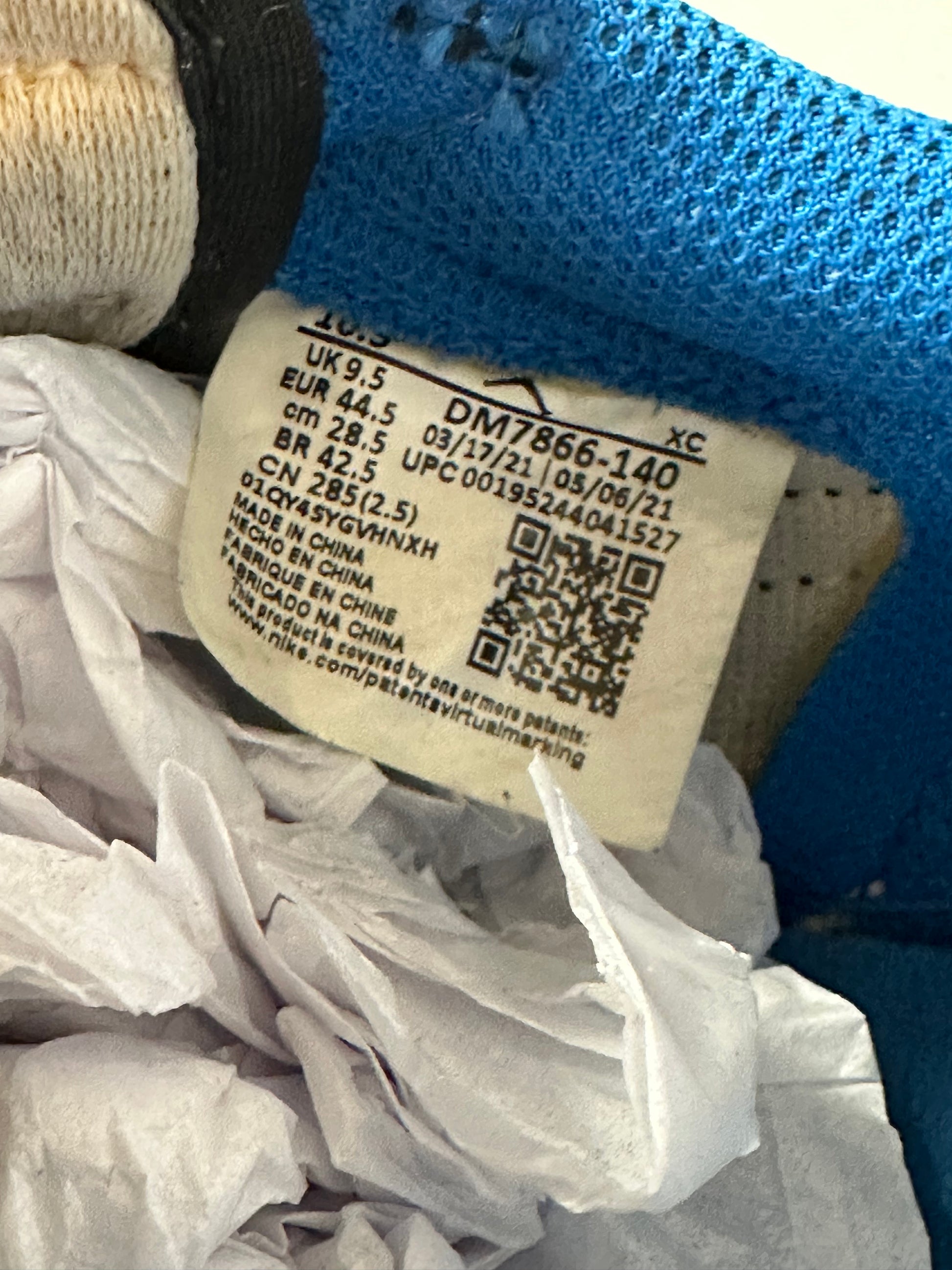 Jordan 1 Retro Low OG SP Fragment x Travis Scott