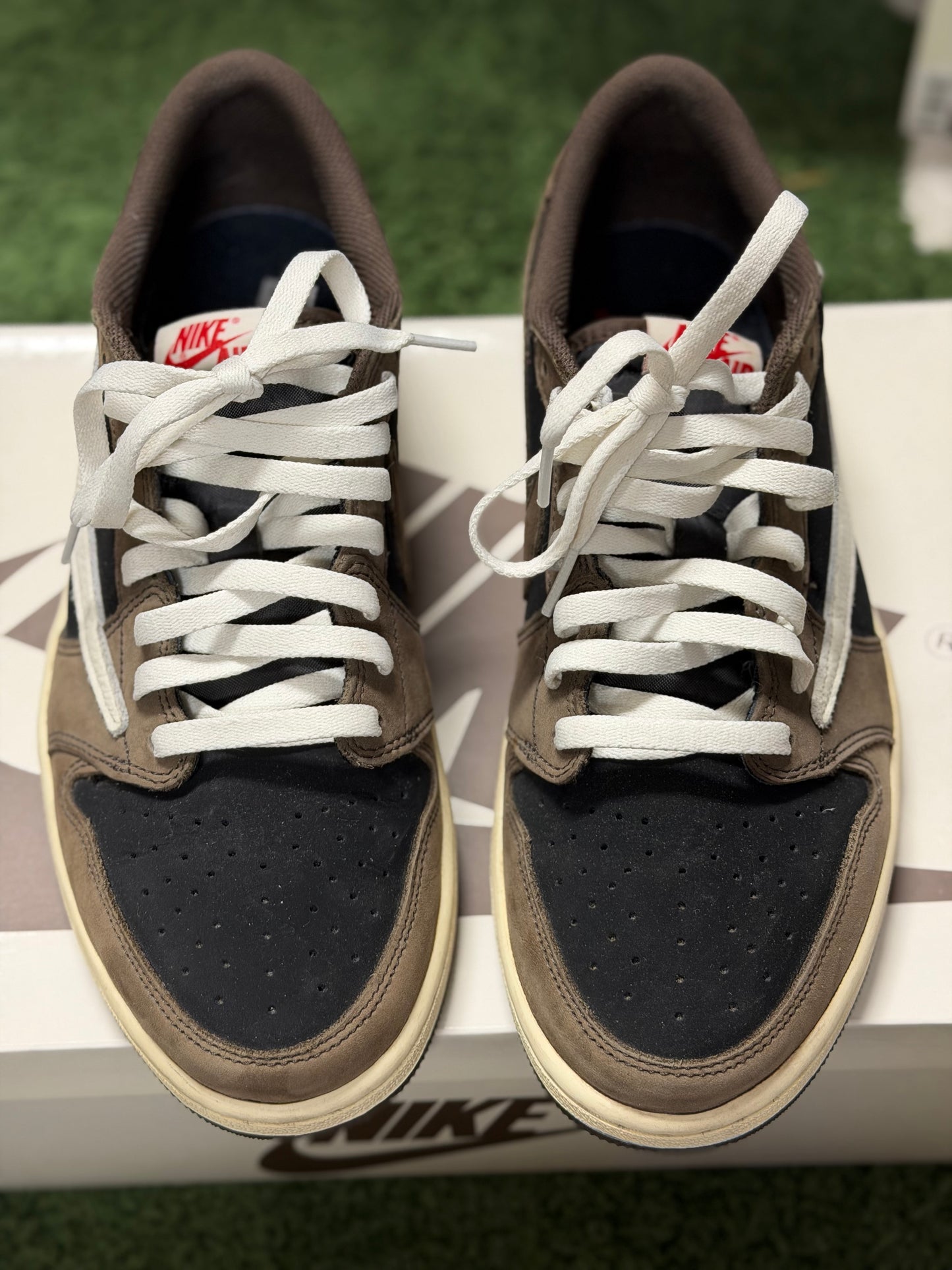 Jordan 1 Retro Low OG SP Travis Scott Mocha
