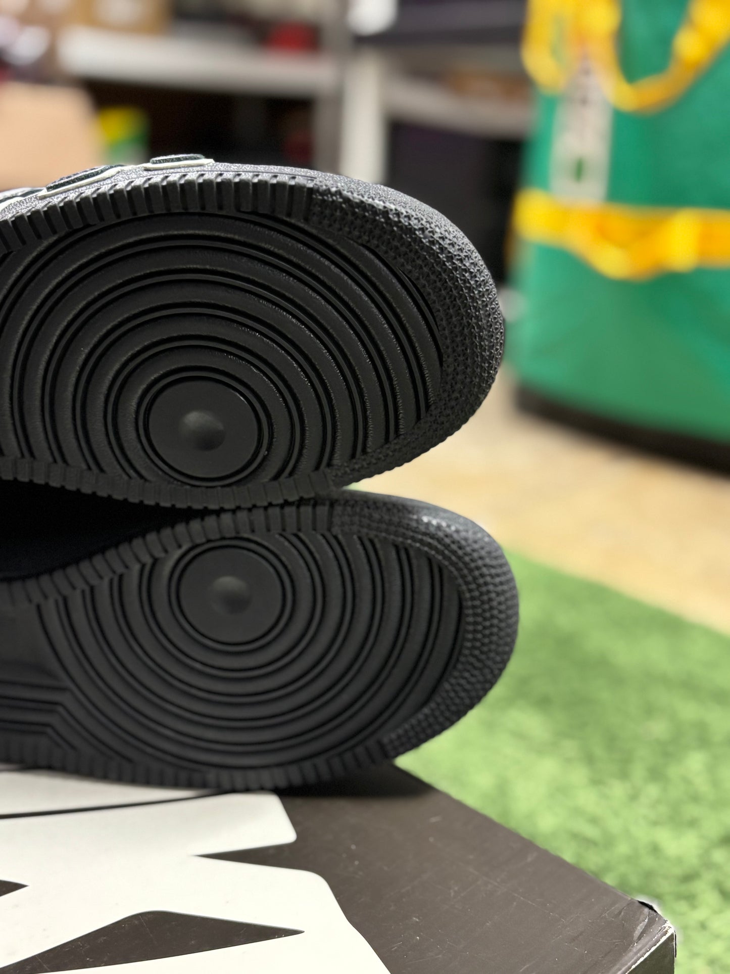 Nike Air Force 1 Low Cactus Plant Flea Market Black (2024)