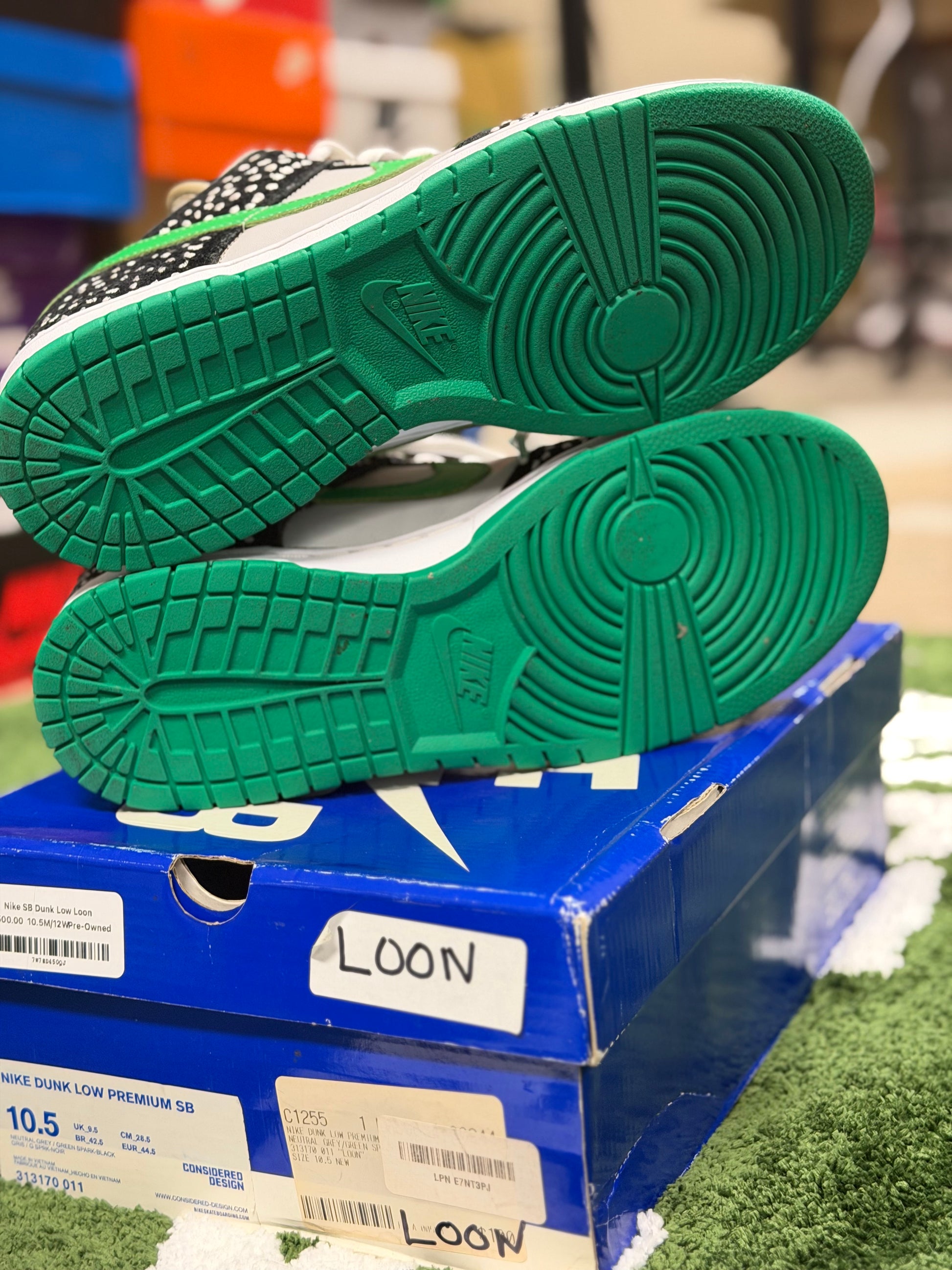 Nike SB Dunk Low Loon