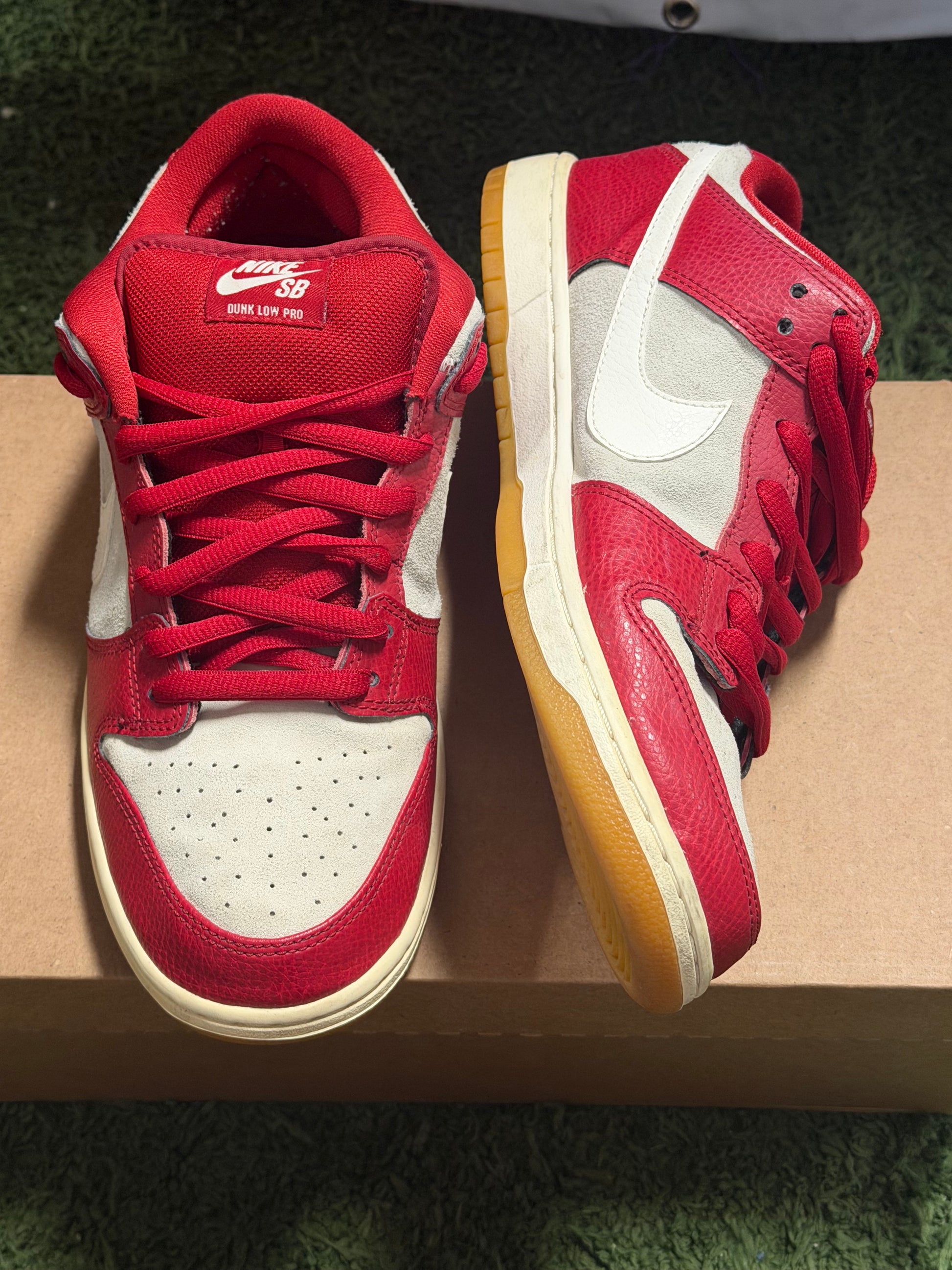Nike SB Dunk Low Valentine's Day (2015)